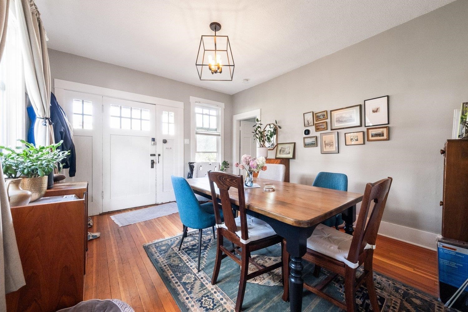 720 30Th Avenue E, Vancouver, BC