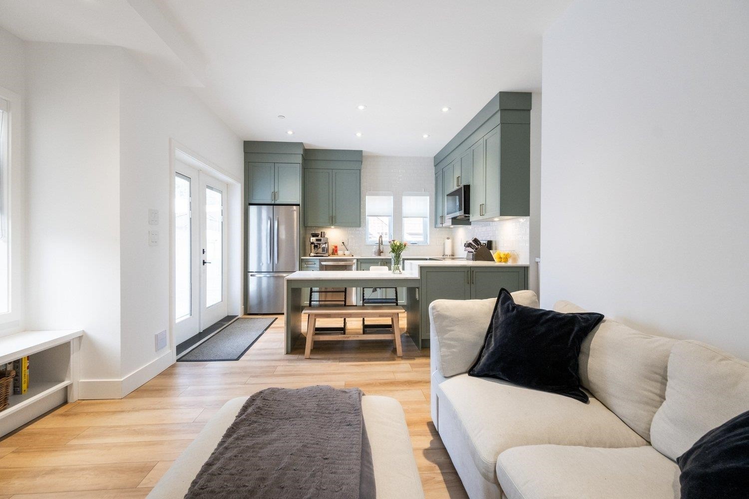 720 30Th Avenue E, Vancouver, BC