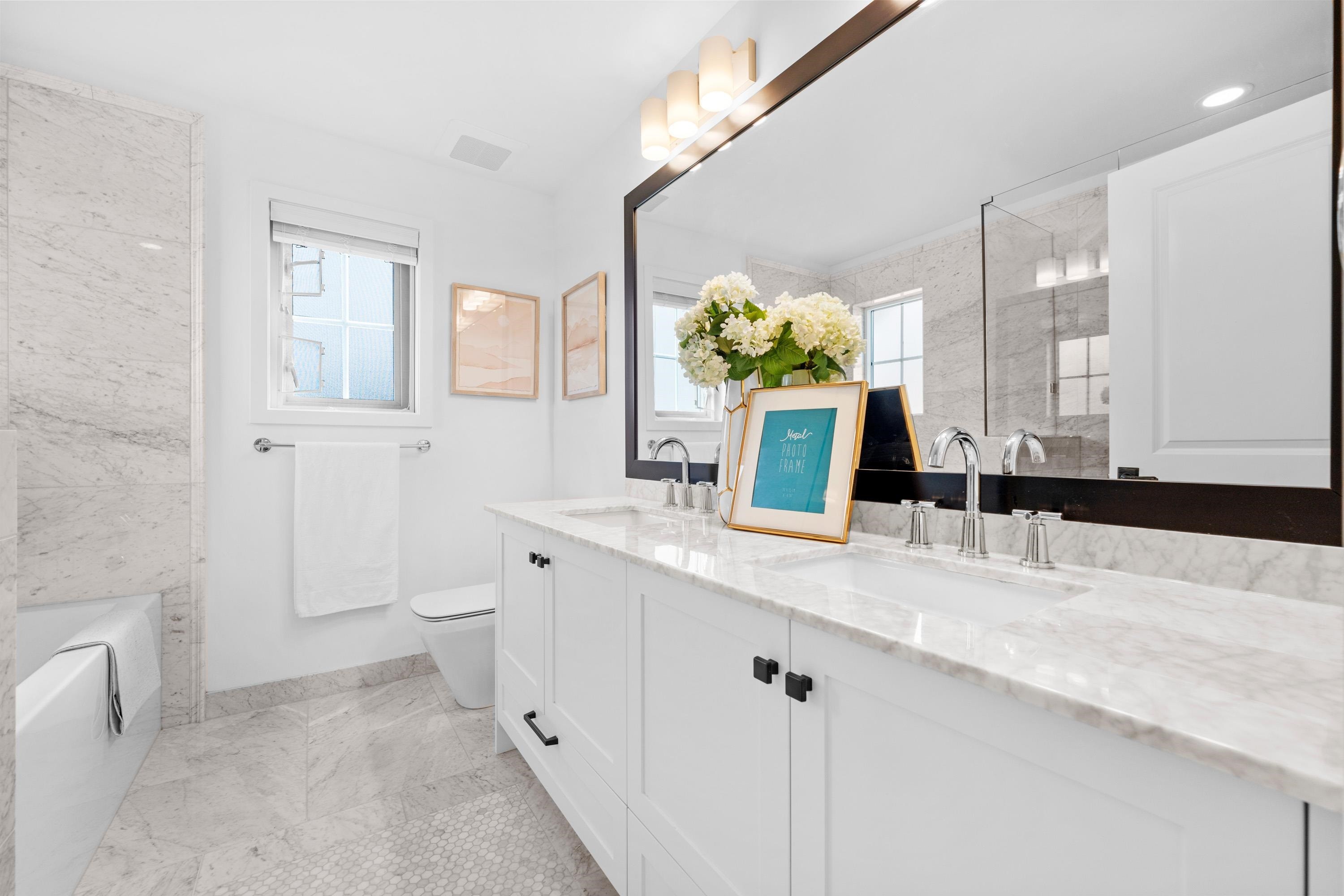 322 62Nd Avenue W, Vancouver, BC