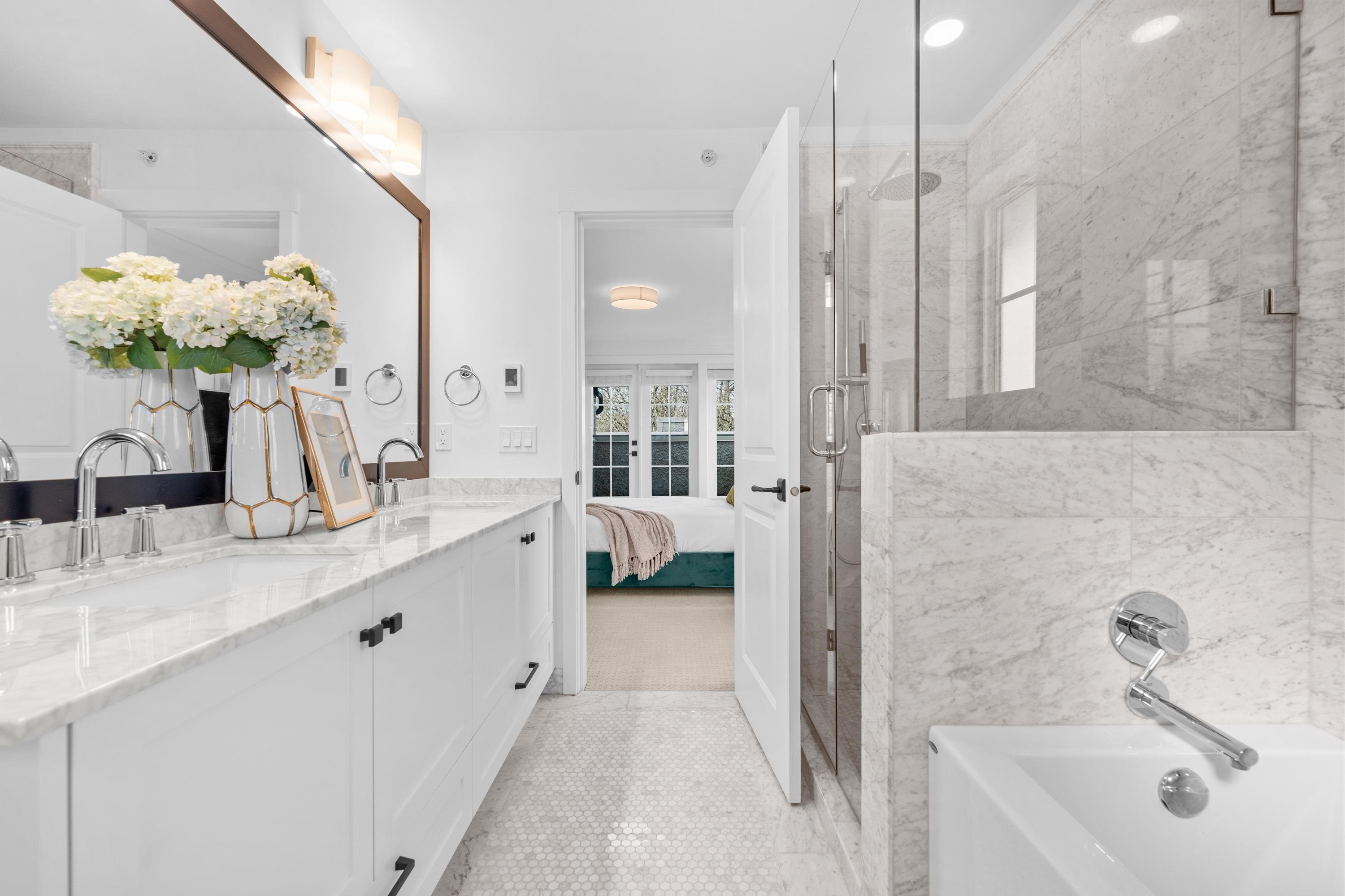 322 62Nd Avenue W, Vancouver, BC