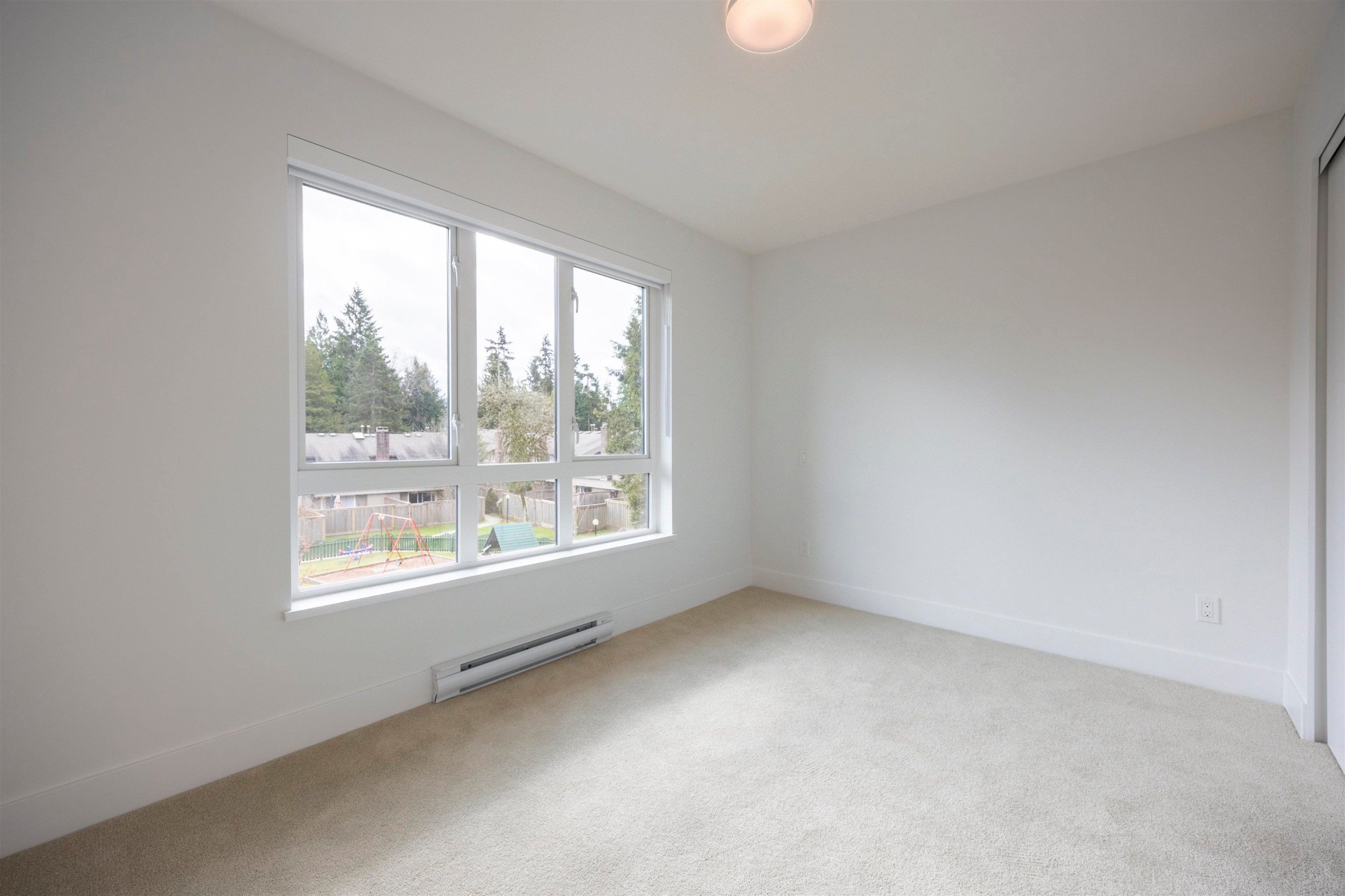 102-2322 Emery Court, North Vancouver, BC