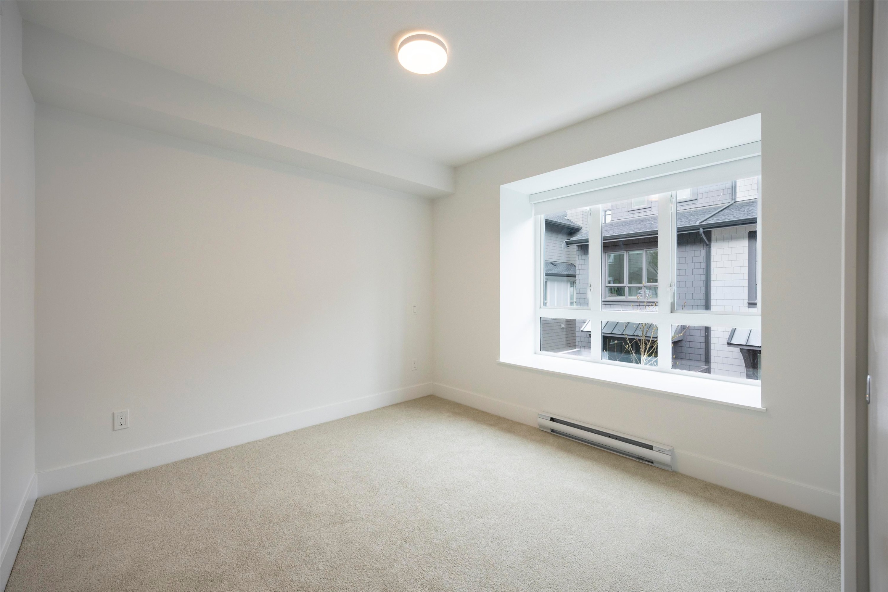 102-2322 Emery Court, North Vancouver, BC