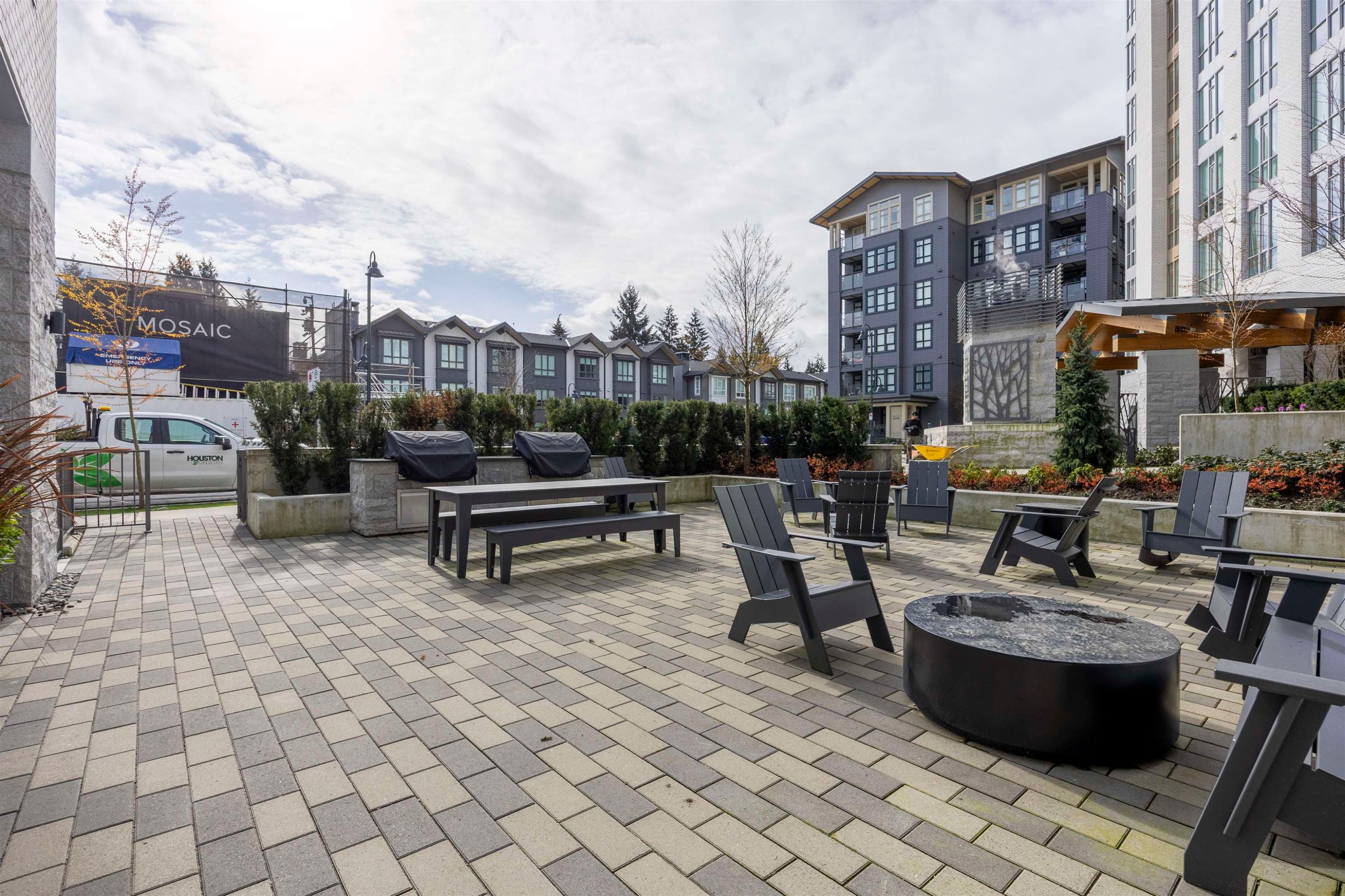 102-2322 Emery Court, North Vancouver, BC