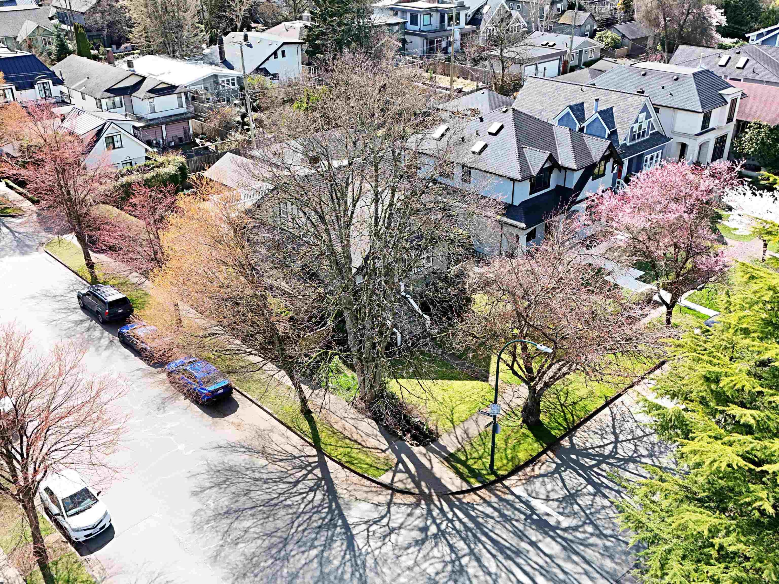 4402 12Th Avenue W, Vancouver, BC