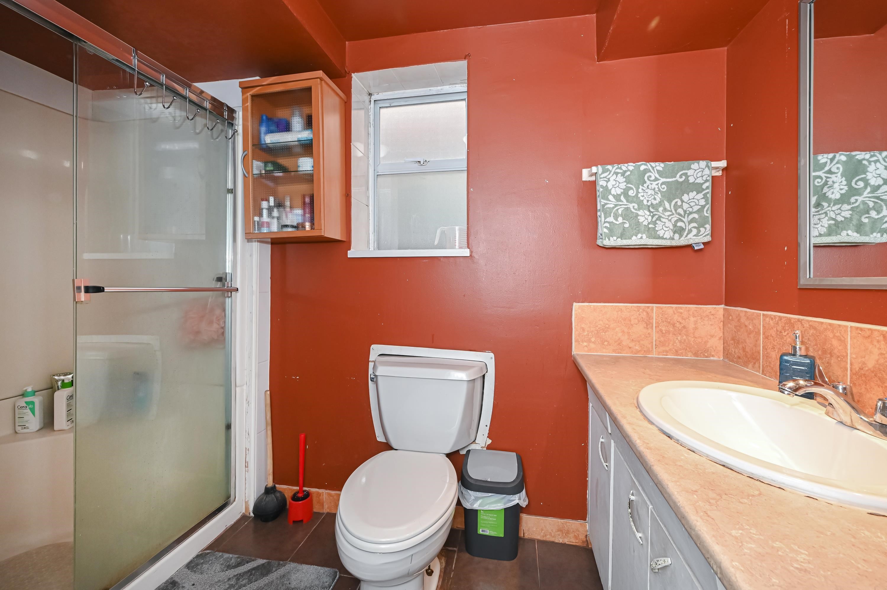 2295 48Th Avenue E, Vancouver, BC