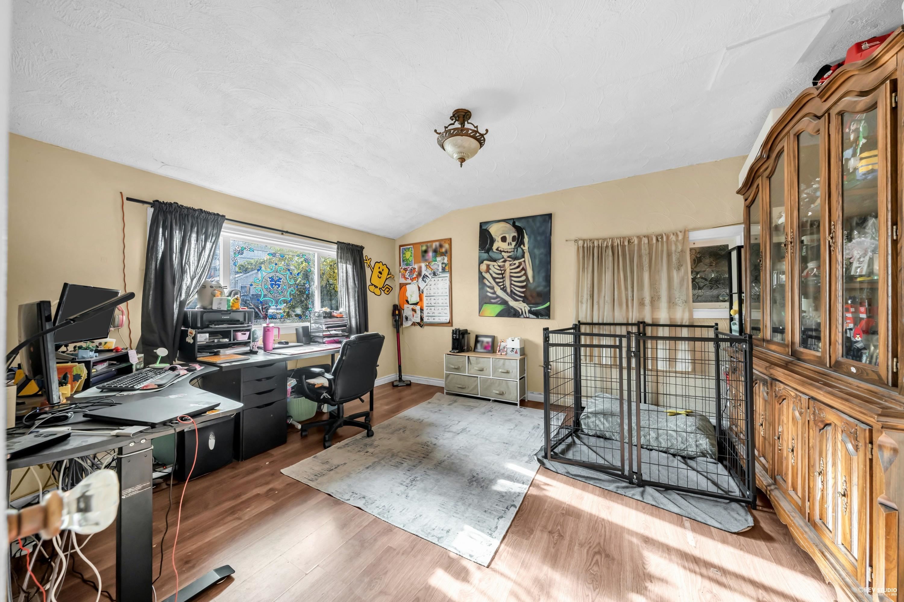 735 Lea Avenue, Coquitlam, BC