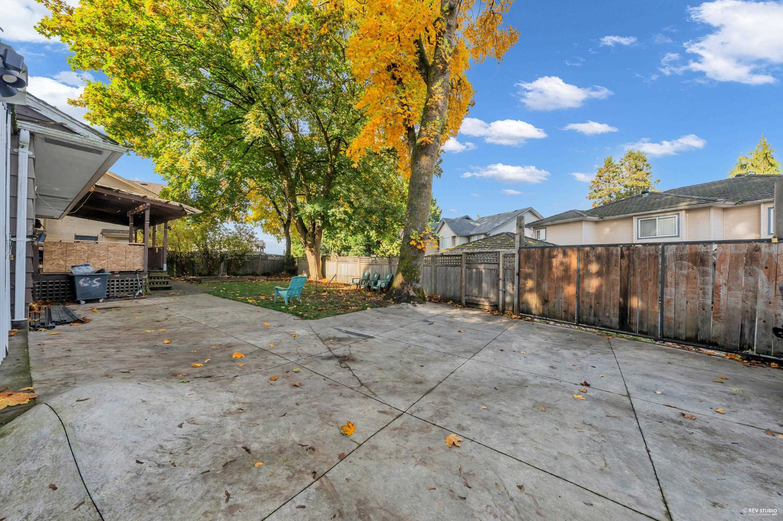 735 Lea Avenue, Coquitlam, BC