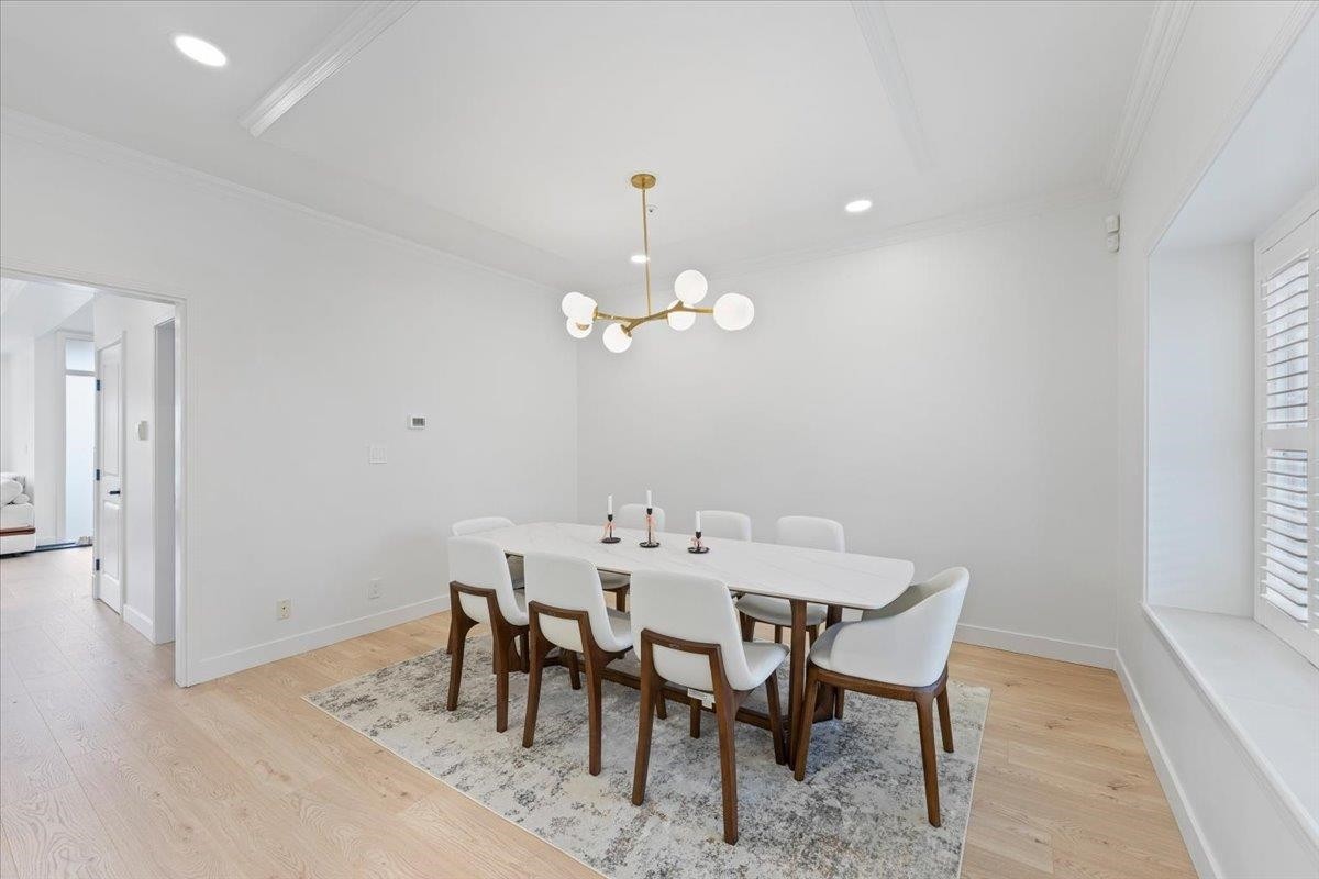 817 60Th Avenue W, Vancouver, BC