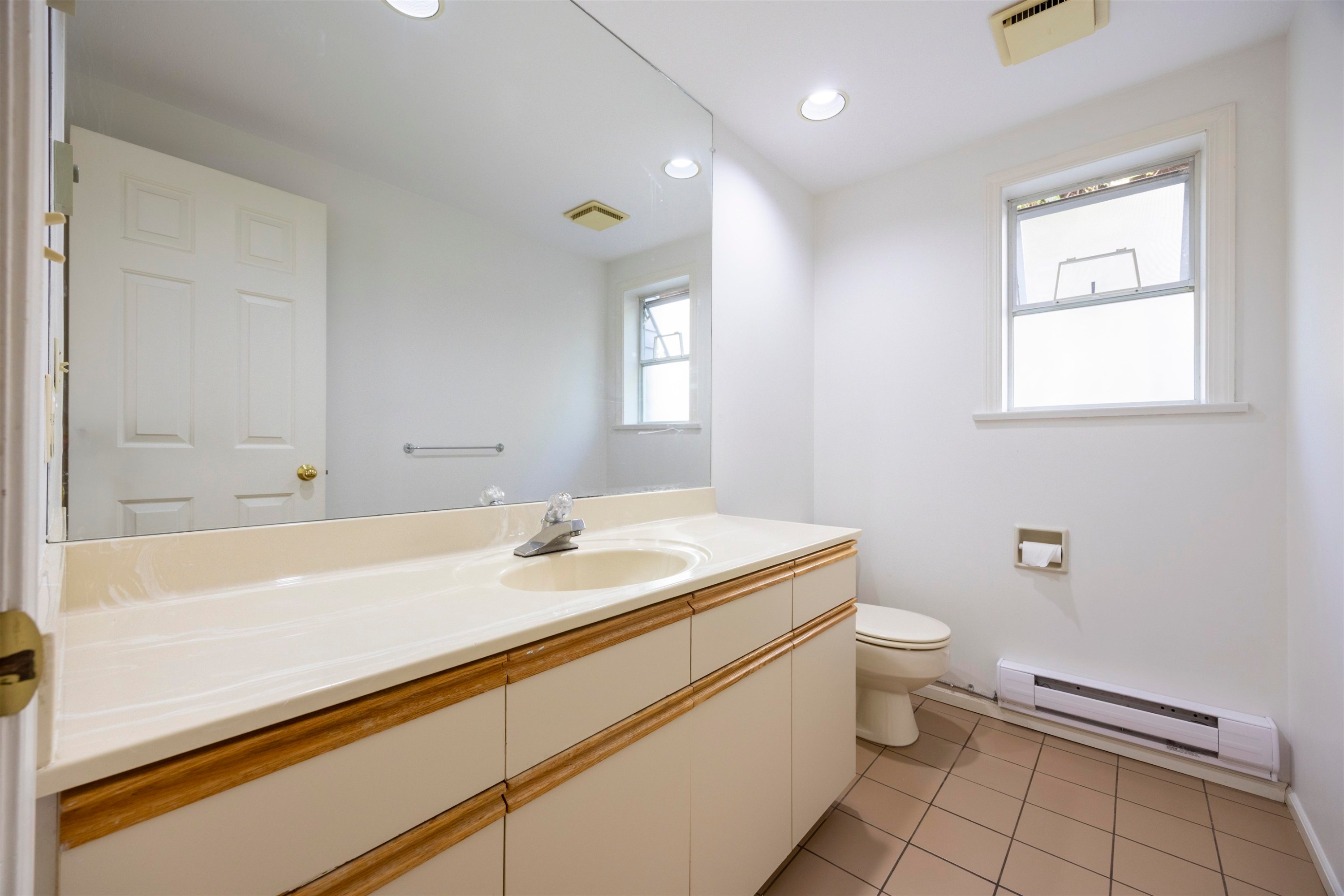 2063 47Th Avenue W, Vancouver, BC