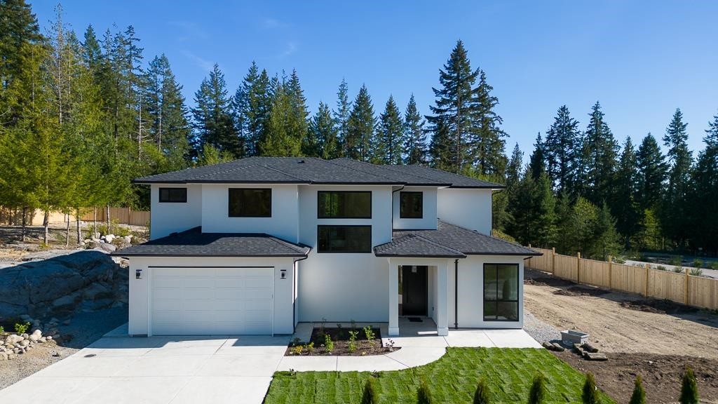 1236 Castle Road, Gibsons, BC - Outdoor