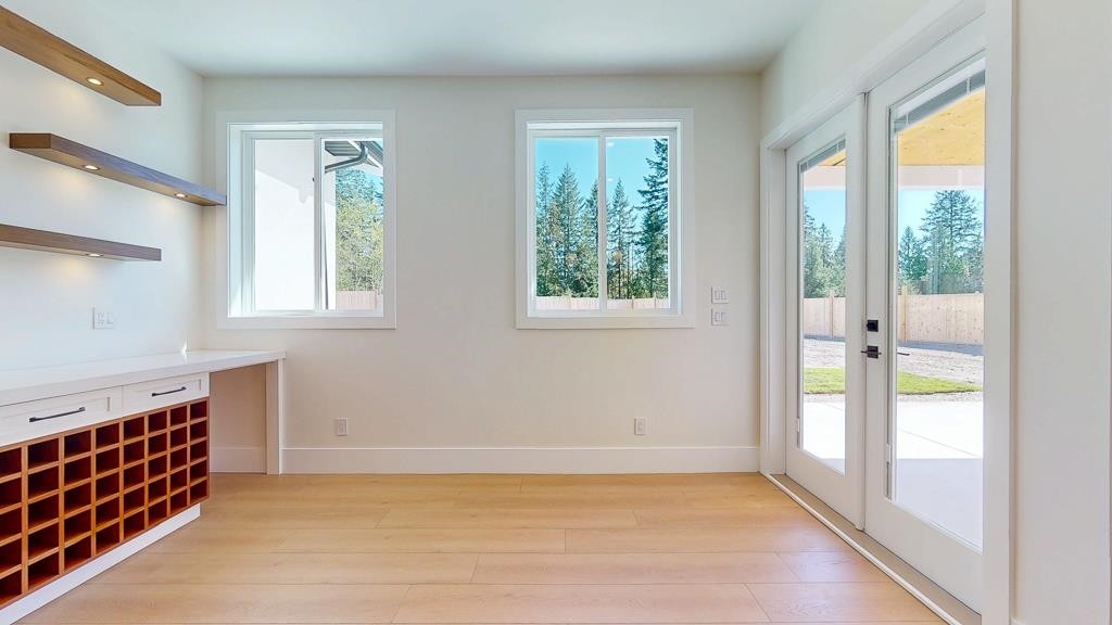 1236 Castle Road, Gibsons, BC - Indoor Photo Showing Other Room
