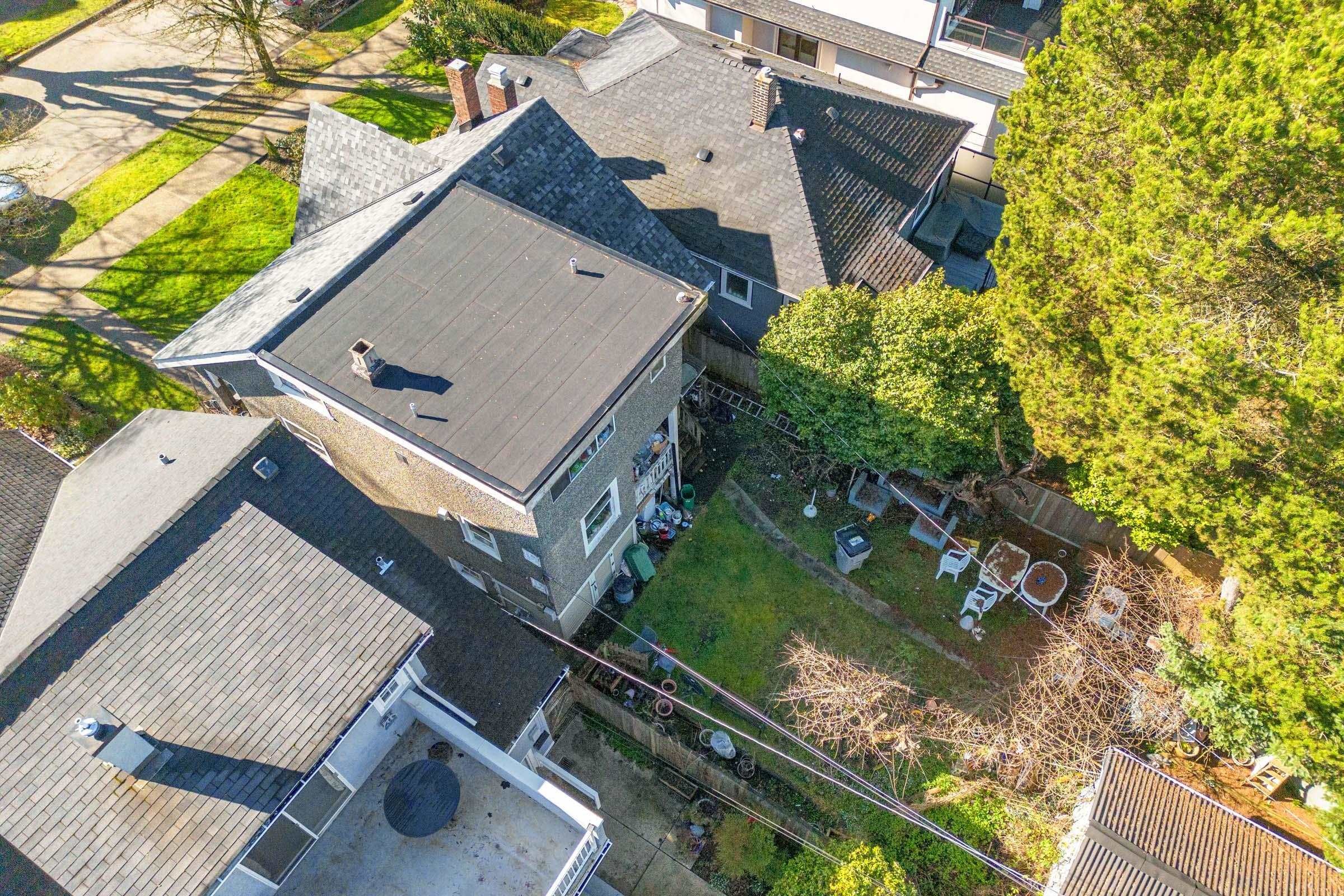 2861 15Th Avenue W, Vancouver, BC