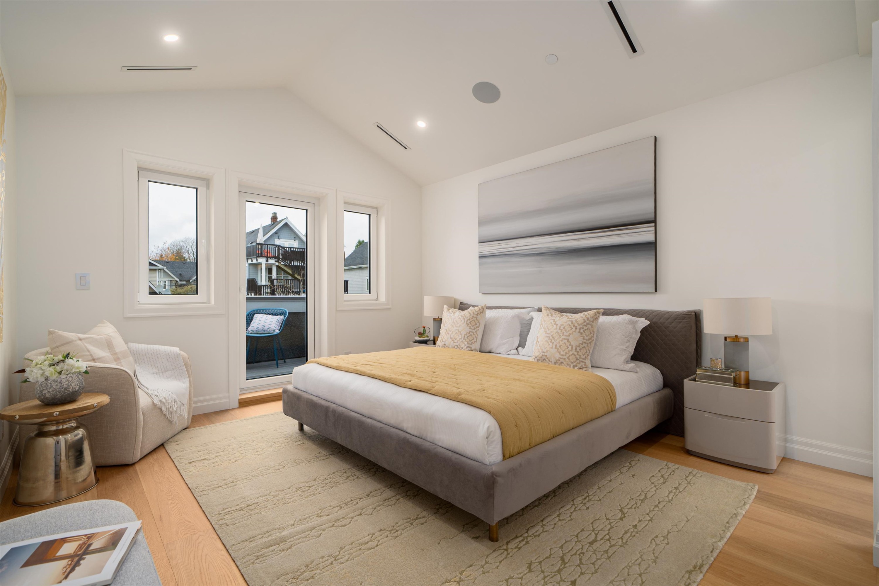 2523 8Th Avenue W, Vancouver, BC