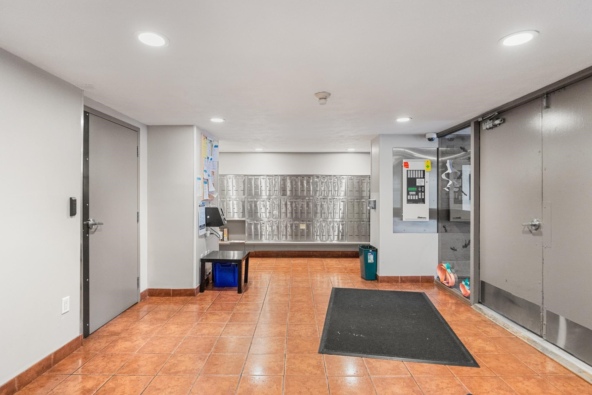 215-4373 Halifax Street, Burnaby, BC