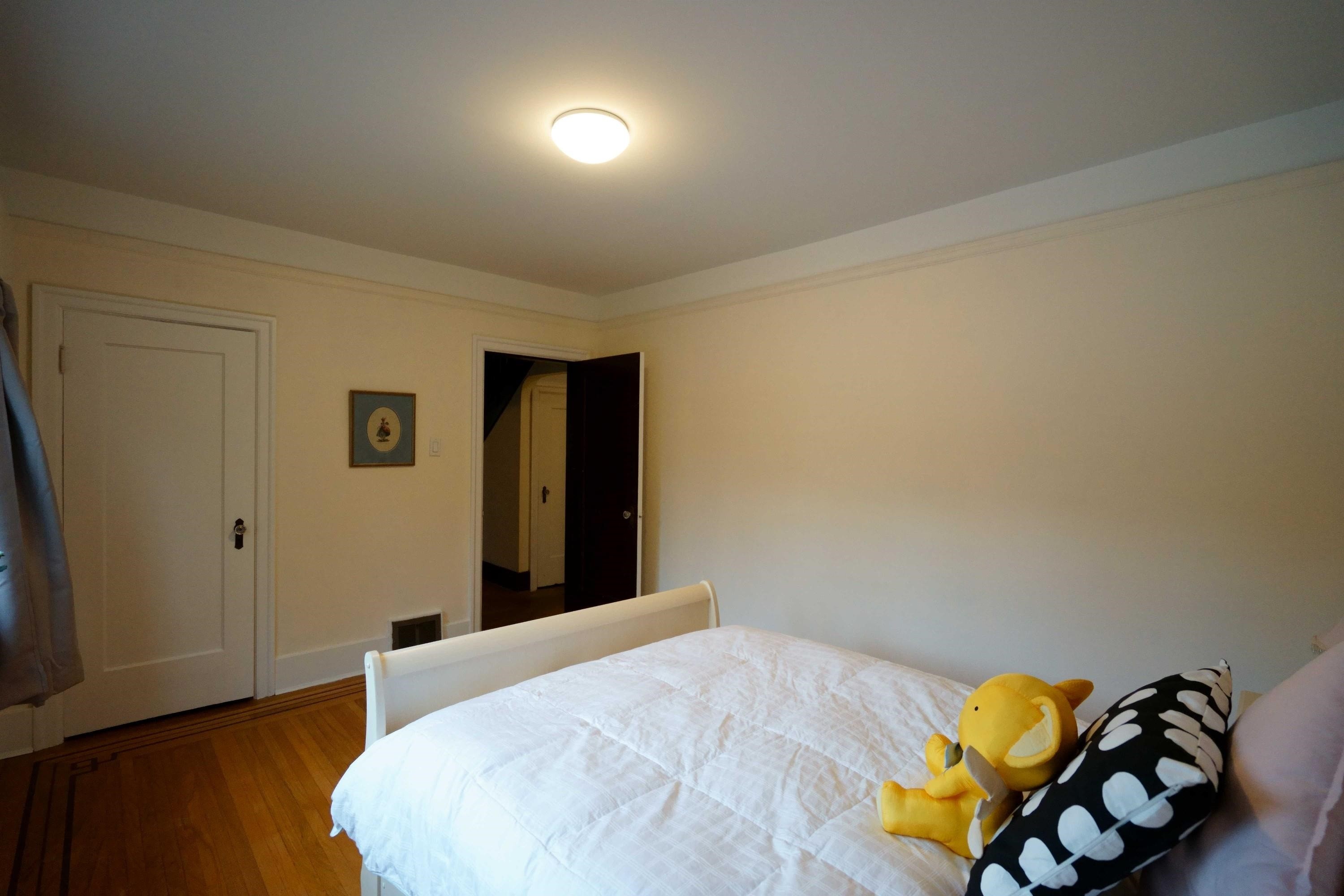 3945 10Th Avenue W, Vancouver, BC