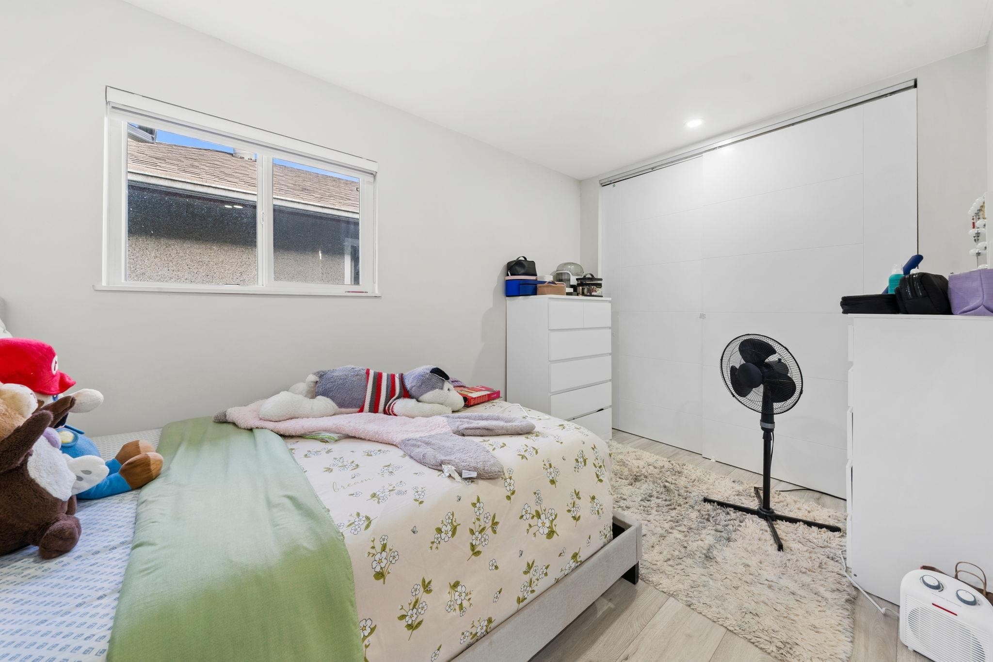 2506 45Th Avenue E, Vancouver, BC