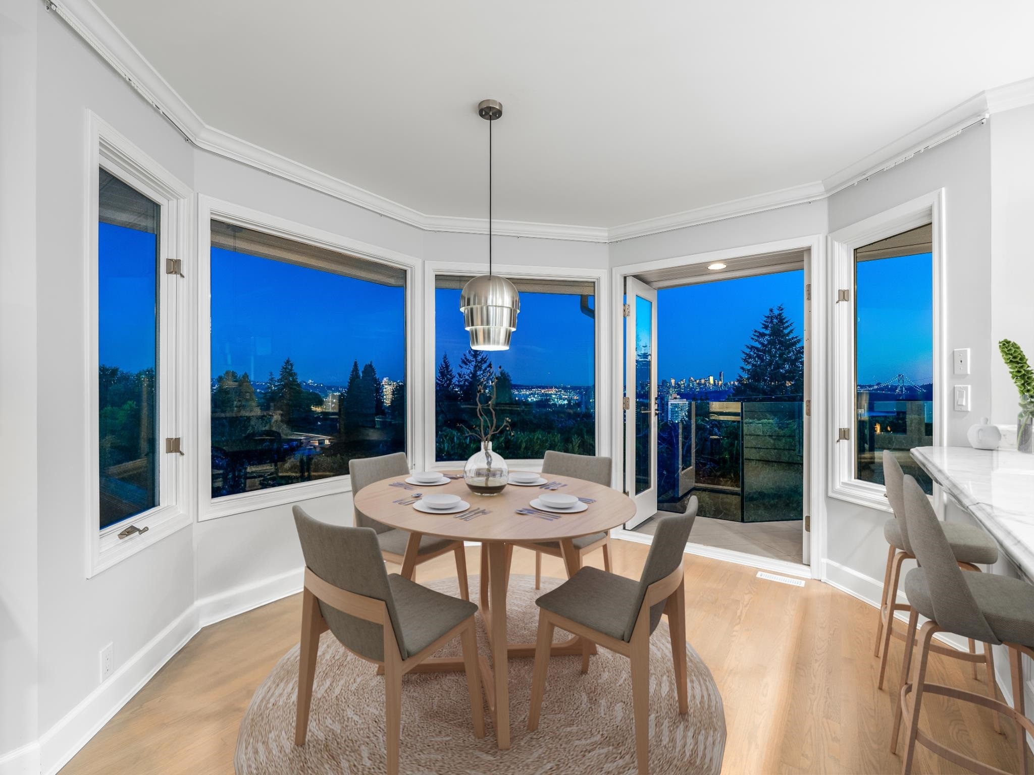 816 Anderson Crescent, West Vancouver, BC