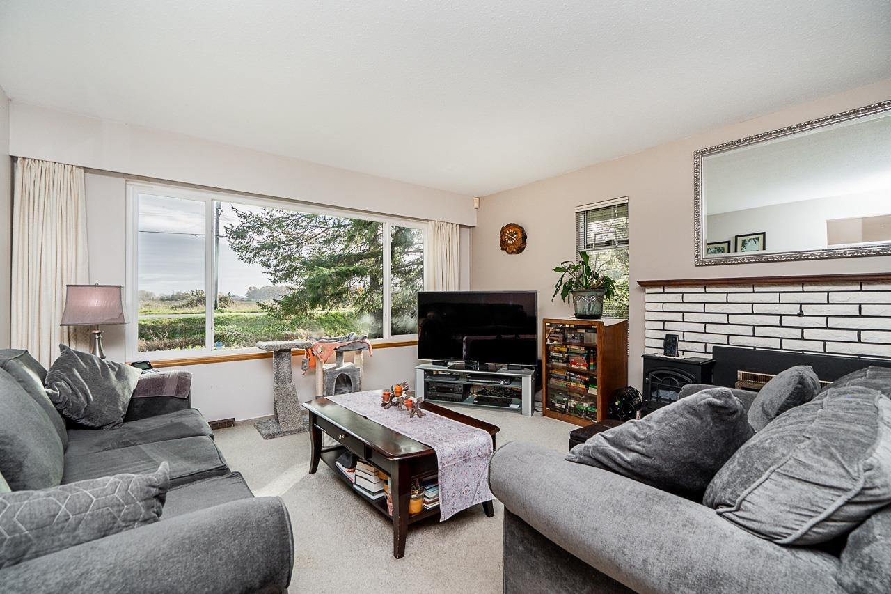 13151 No 3 Road, Richmond, BC