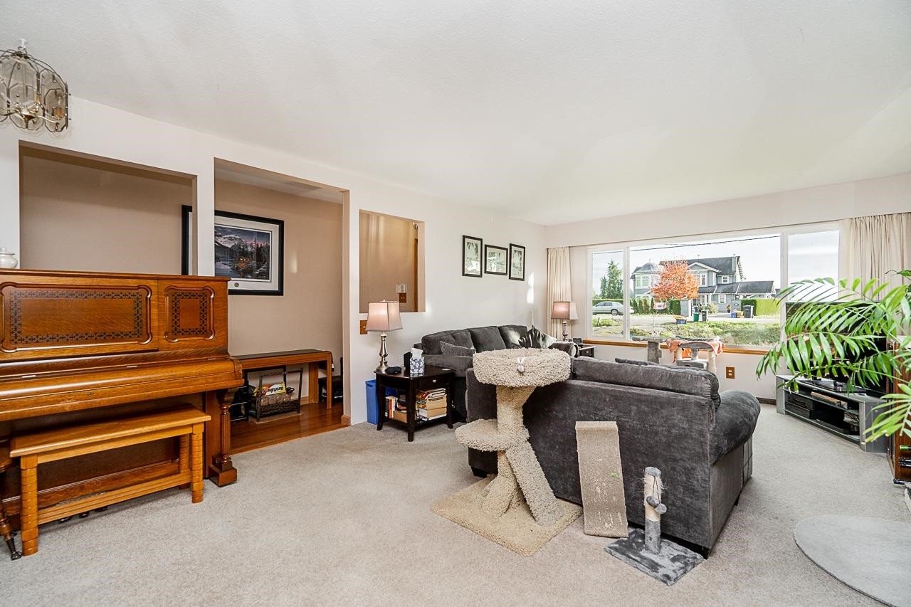 13151 No 3 Road, Richmond, BC