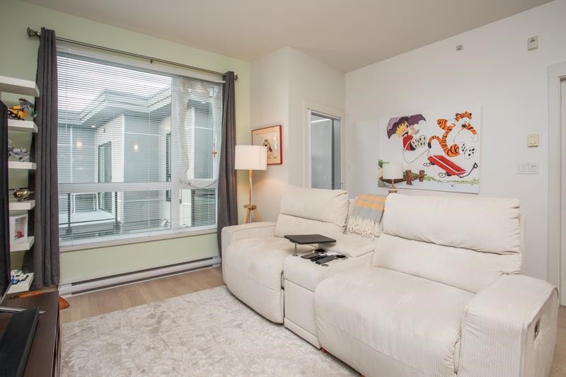 417-7058 14Th Avenue, Burnaby, BC