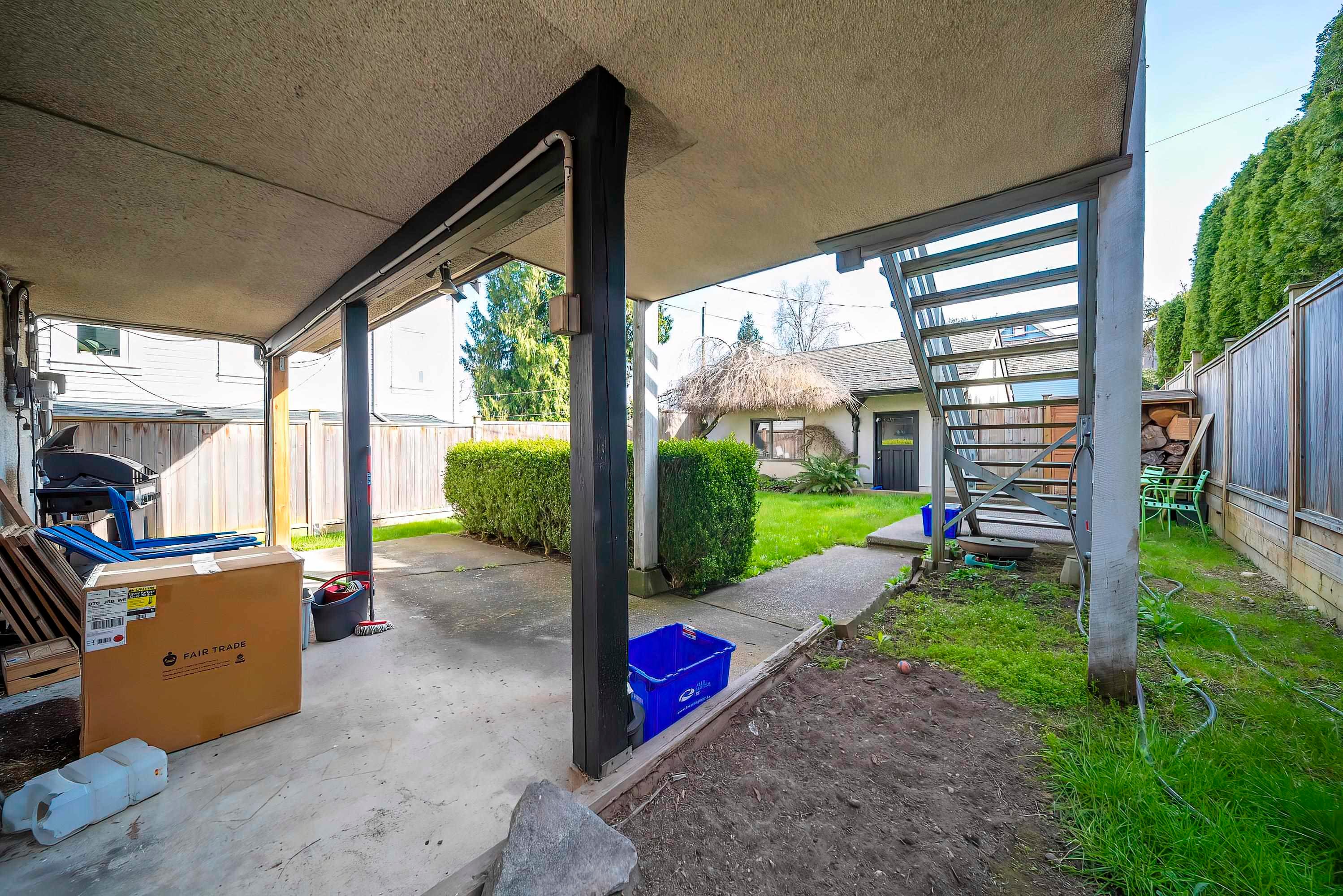 826 13Th Avenue E, Vancouver, BC