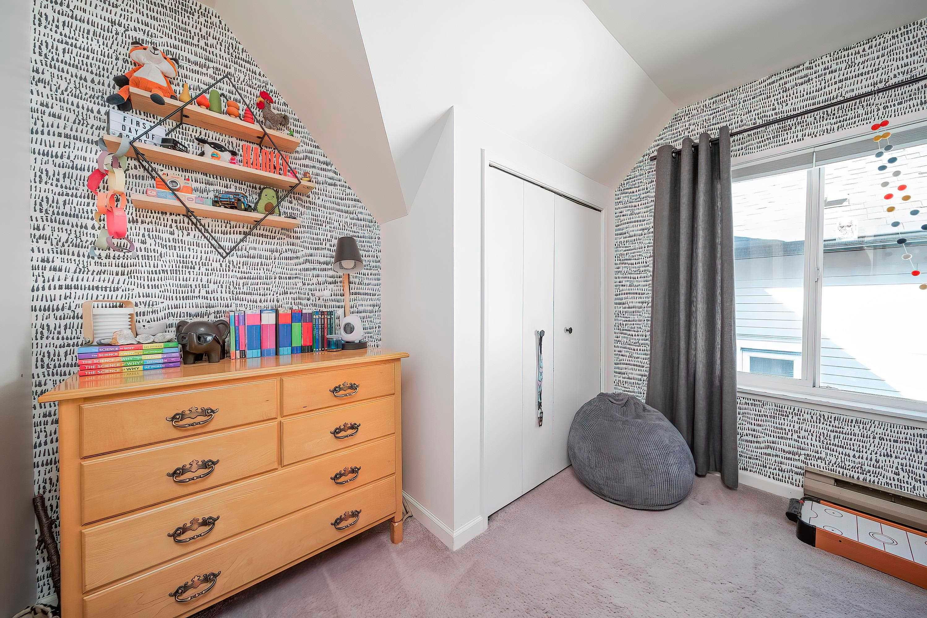 826 13Th Avenue E, Vancouver, BC