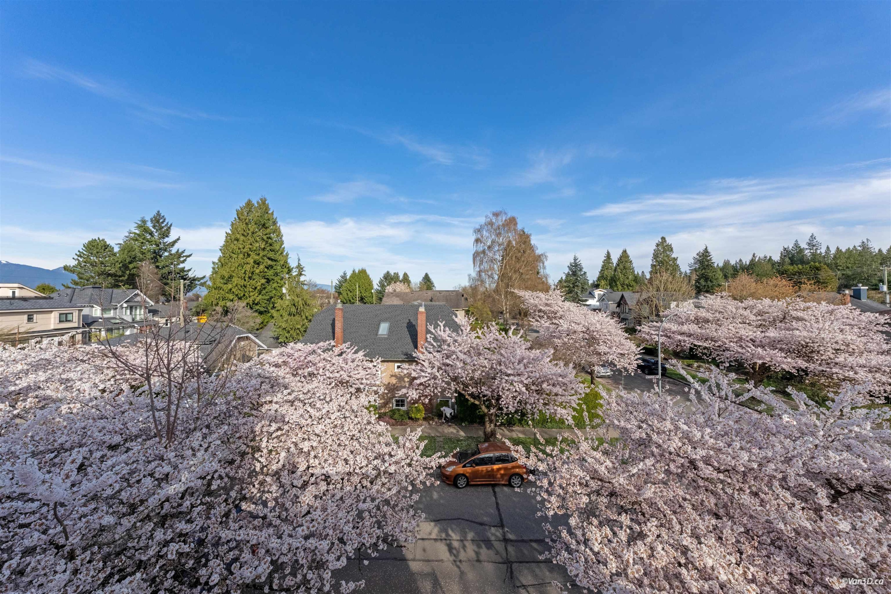 2-4503 15Th Avenue W, Vancouver, BC