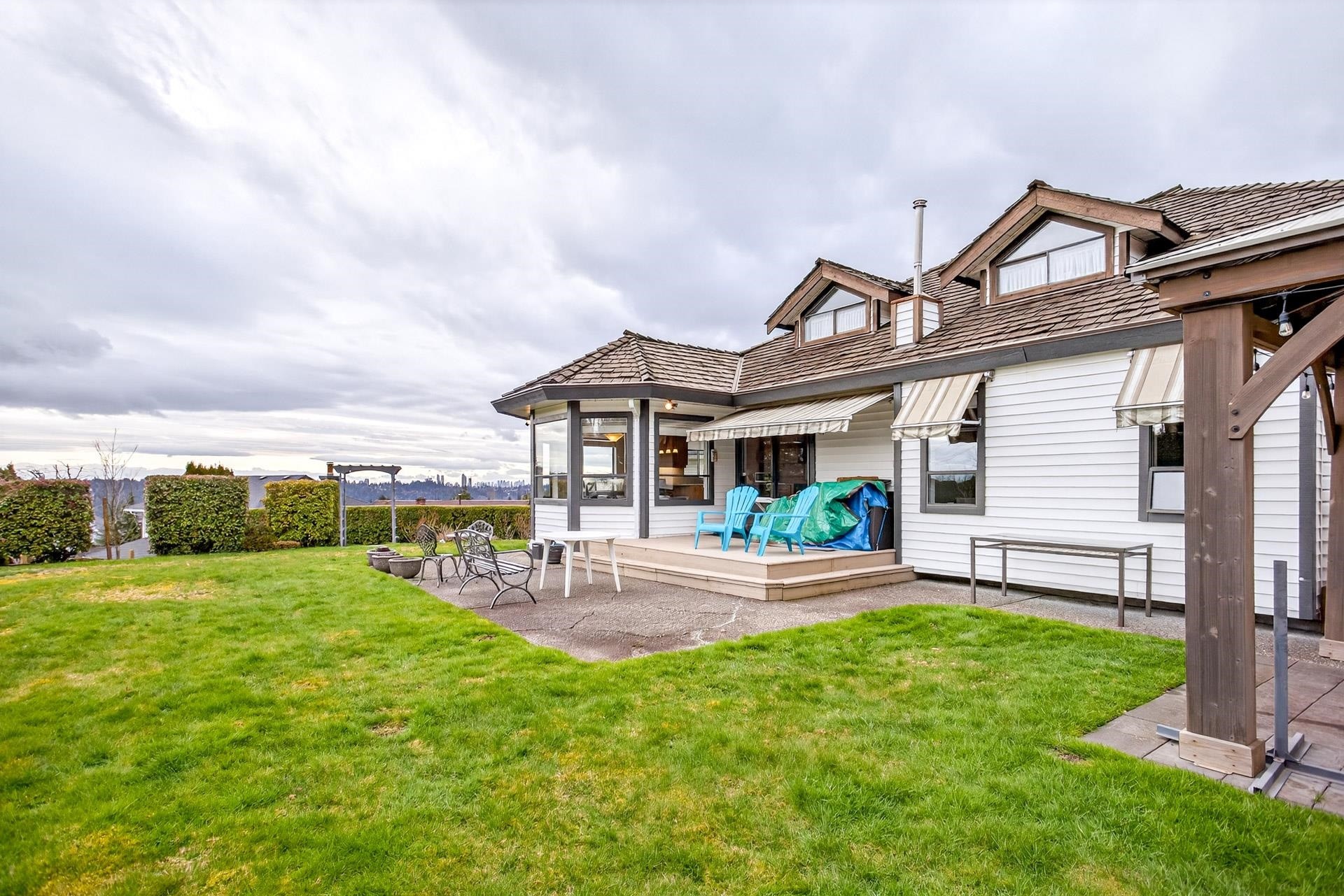 2572 Fuchsia Place, Coquitlam, BC