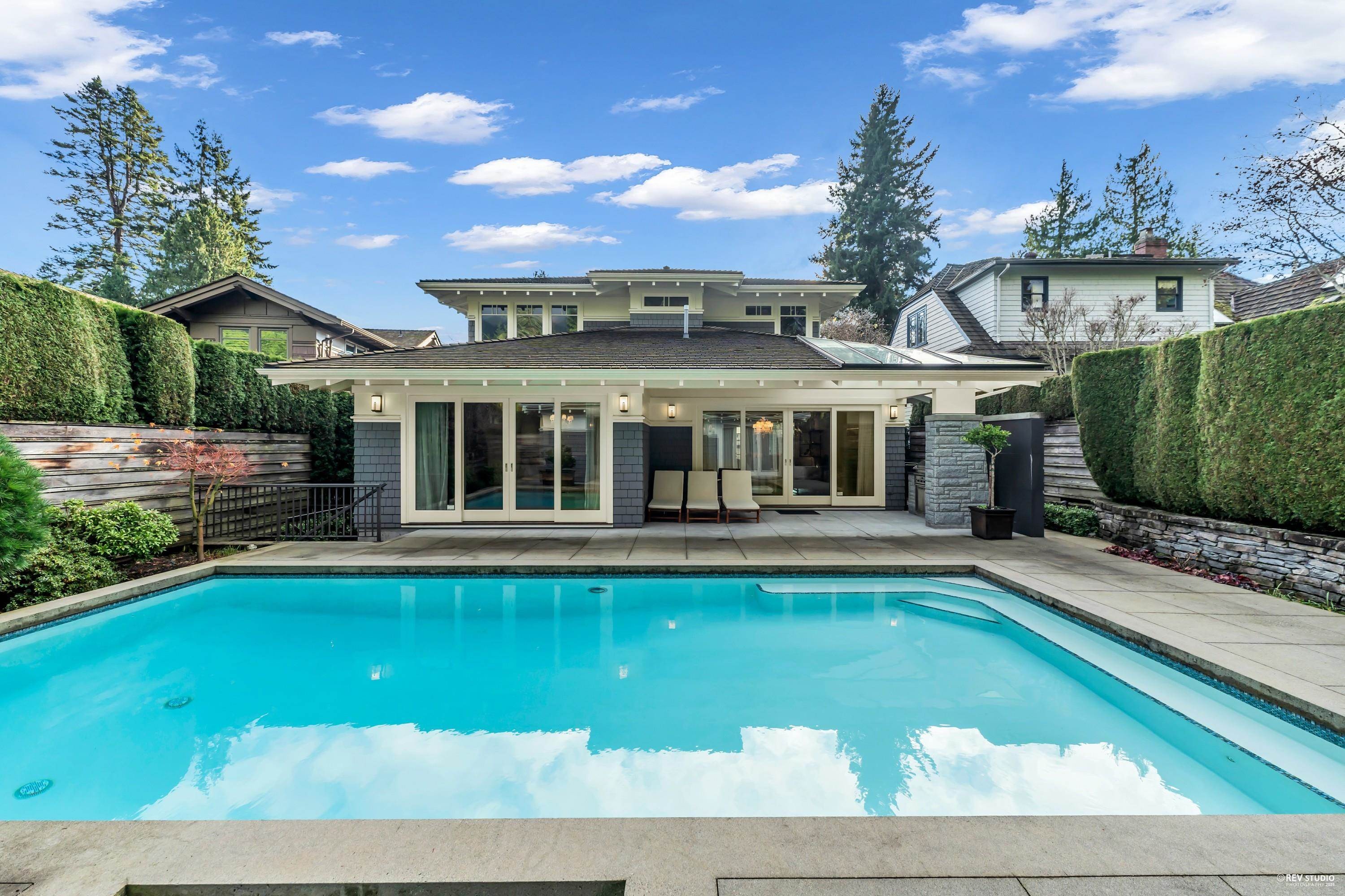 4358 Erwin Drive, West Vancouver, BC