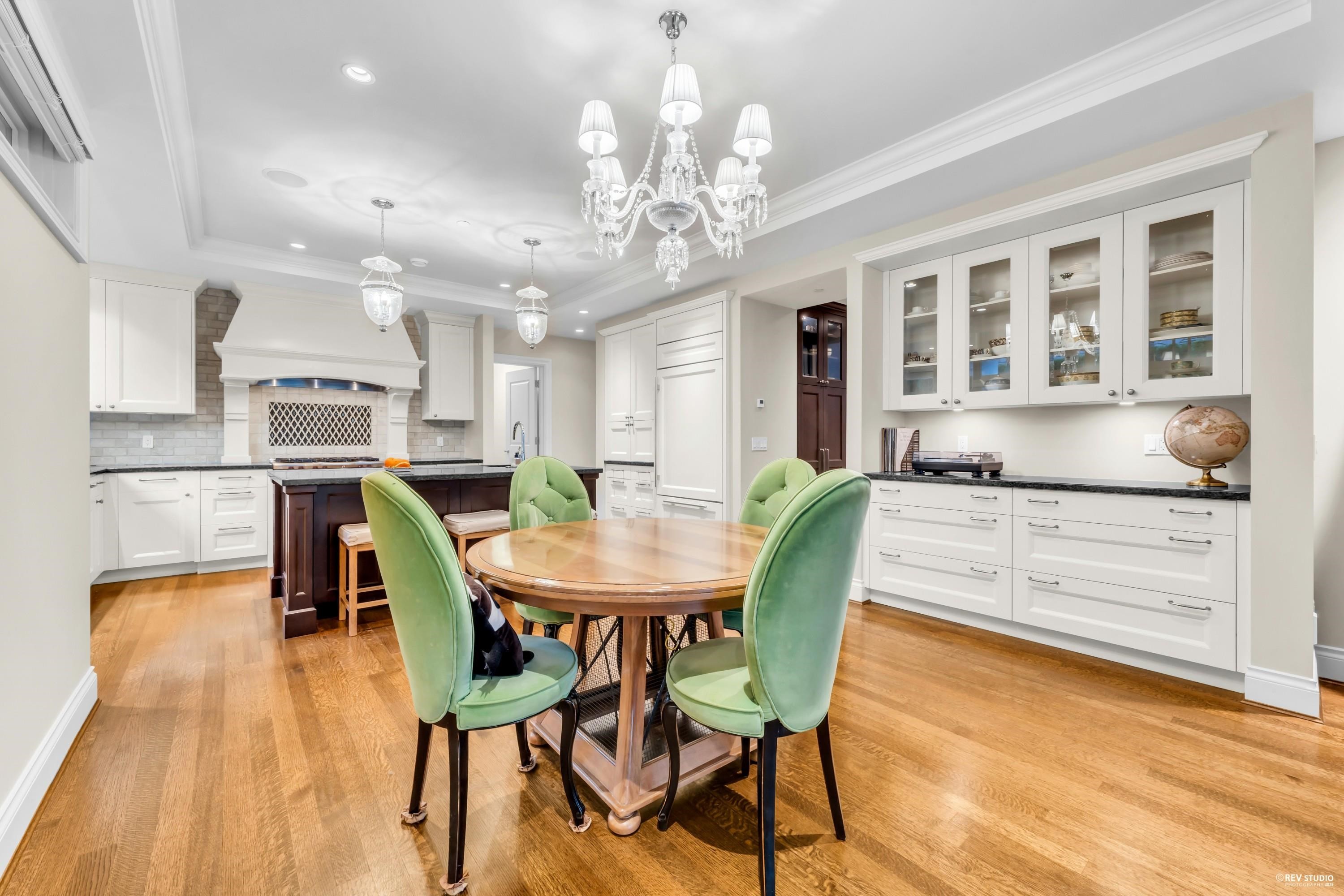 4358 Erwin Drive, West Vancouver, BC