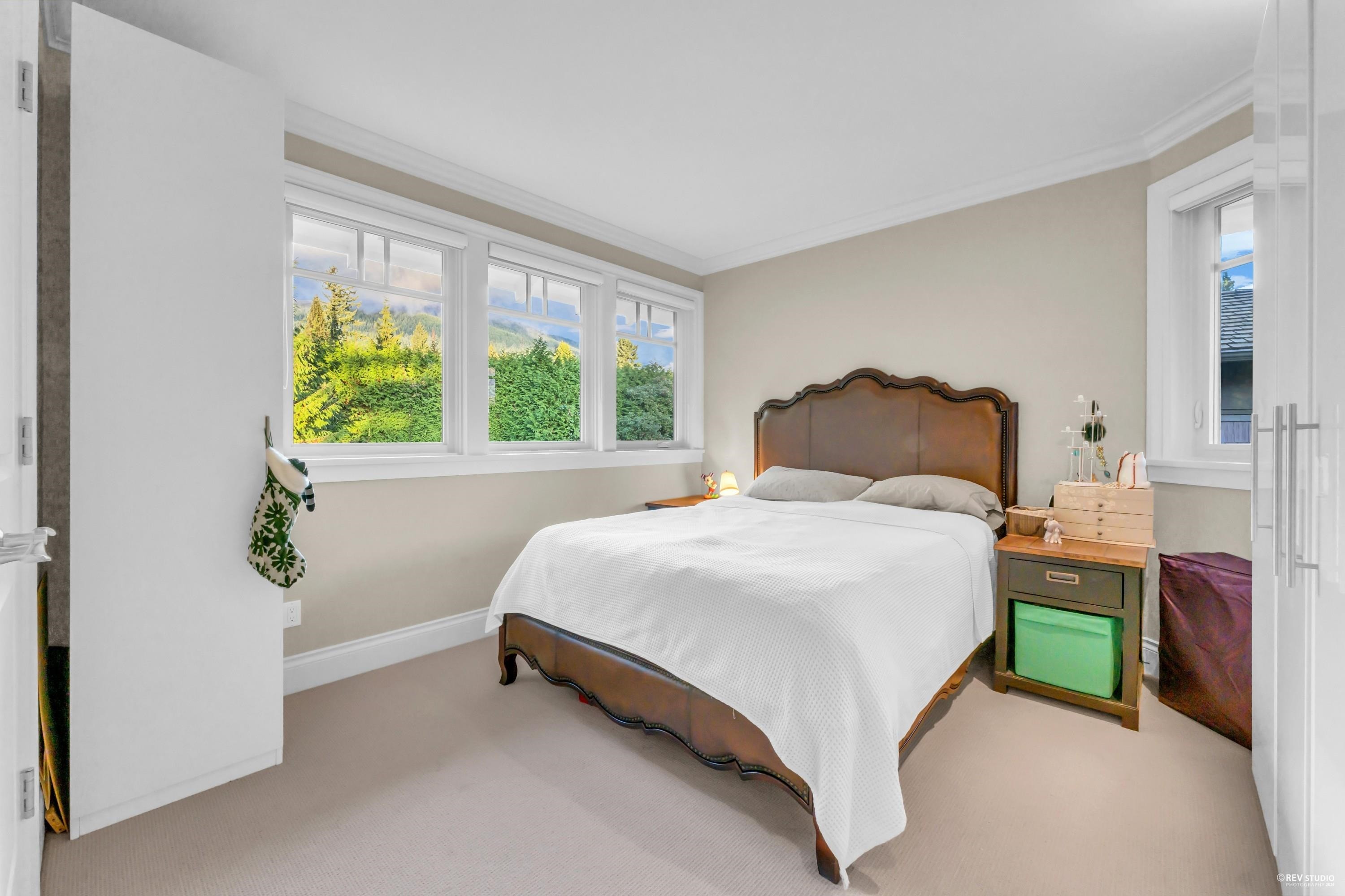 4358 Erwin Drive, West Vancouver, BC