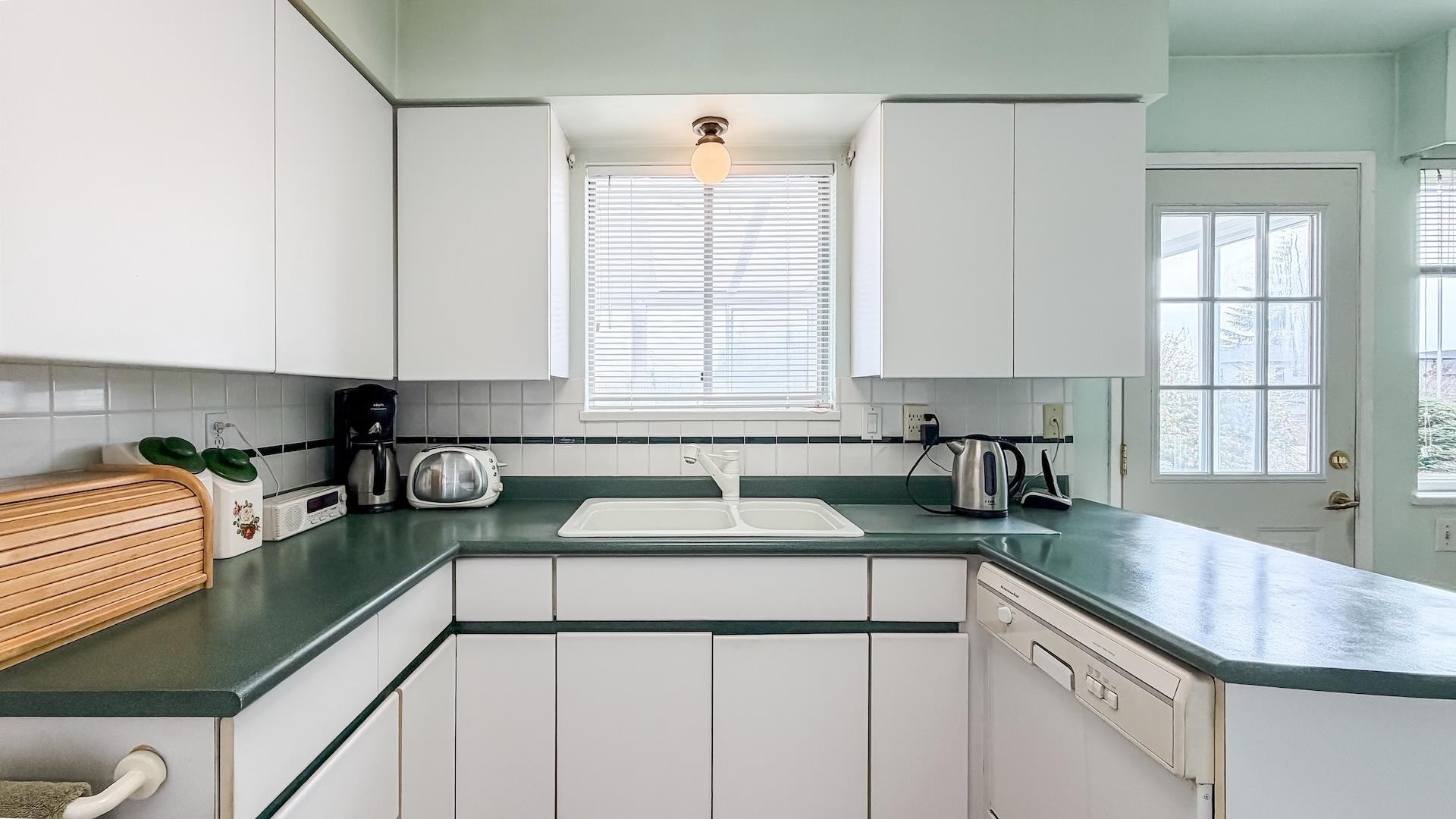 9680 Shell Road, Richmond, BC