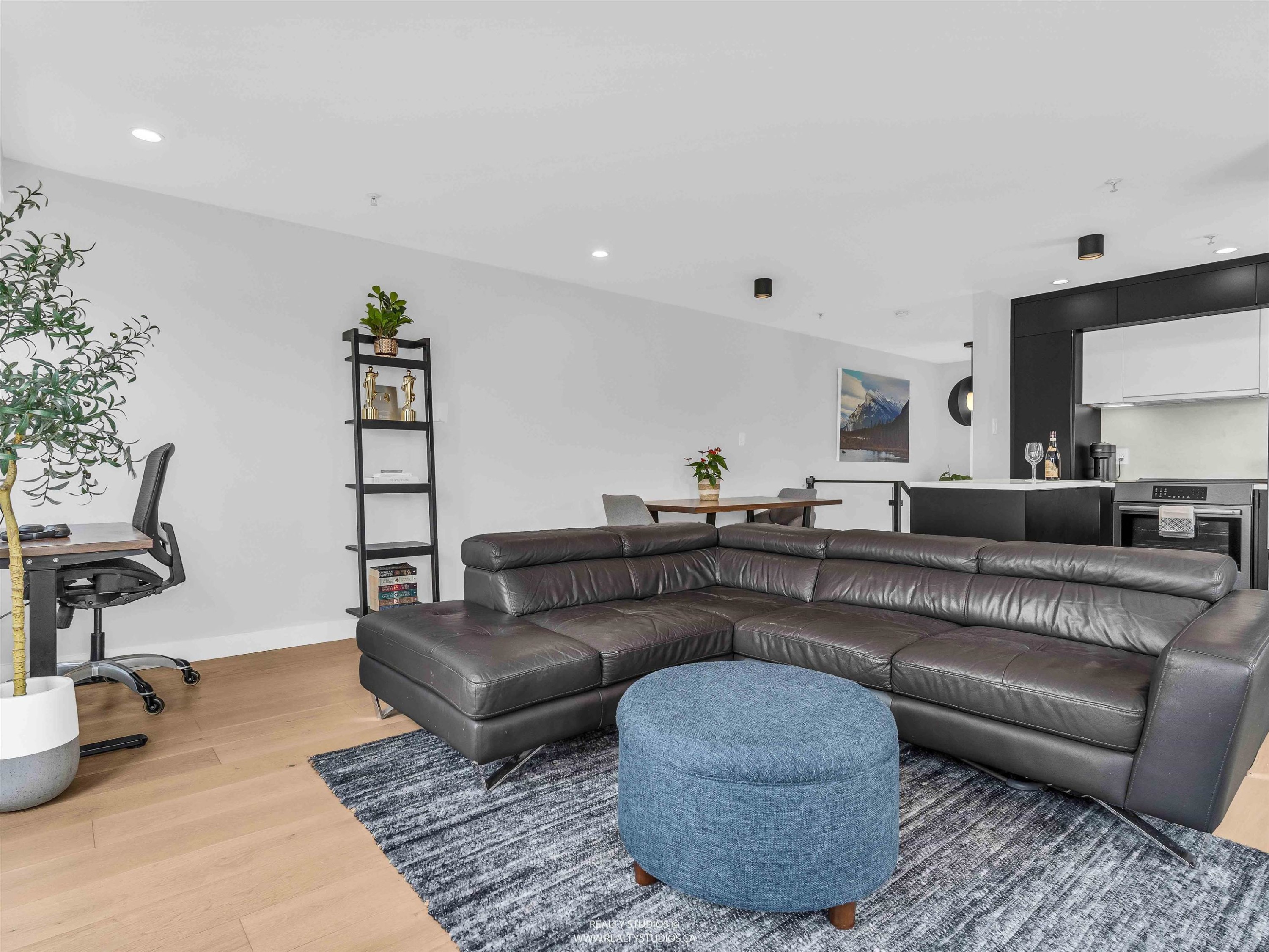 2168 Wall Street, Vancouver, BC