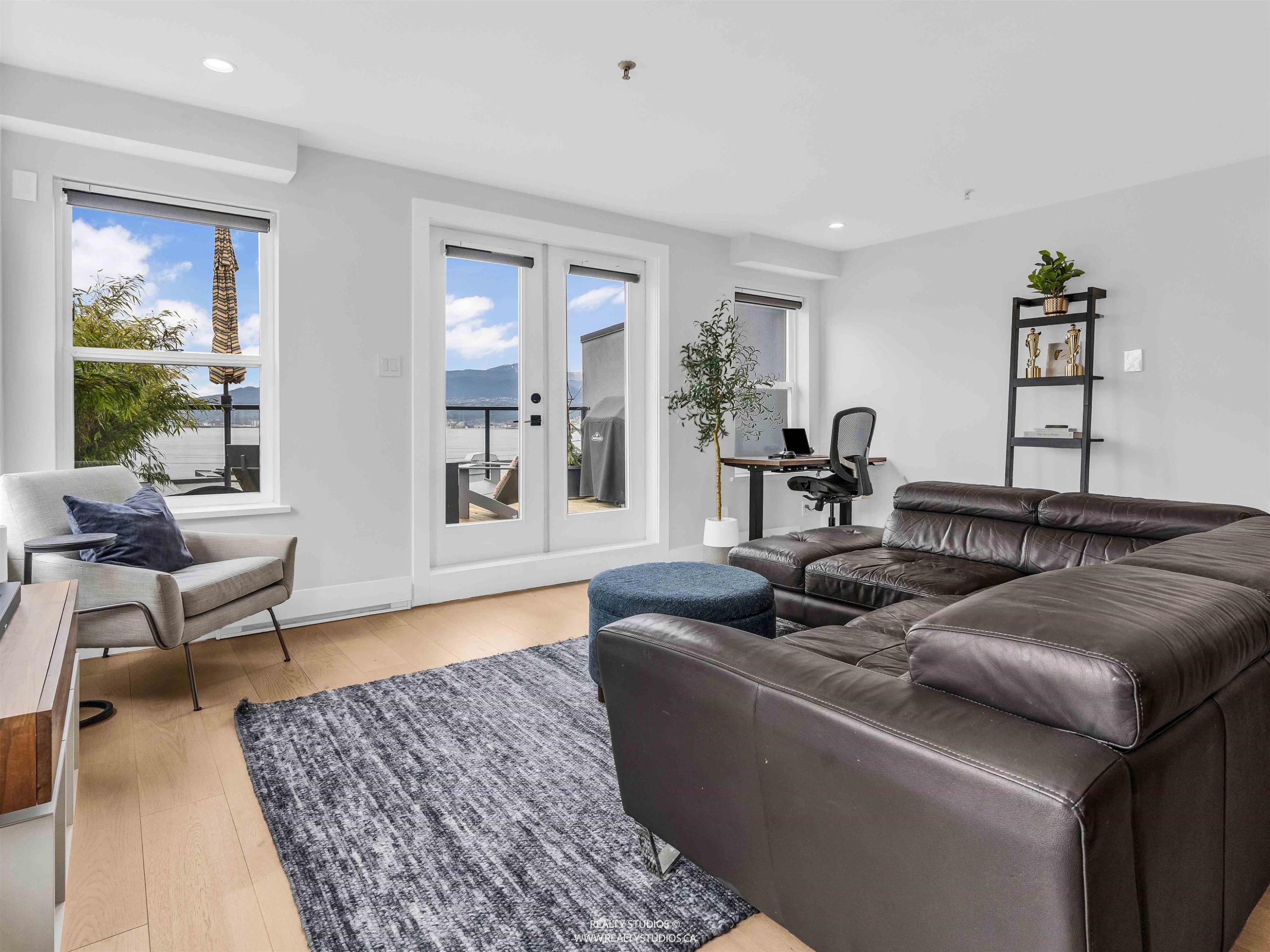 2168 Wall Street, Vancouver, BC