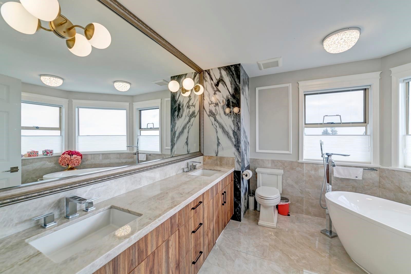 2962 Robson Drive, Coquitlam, BC