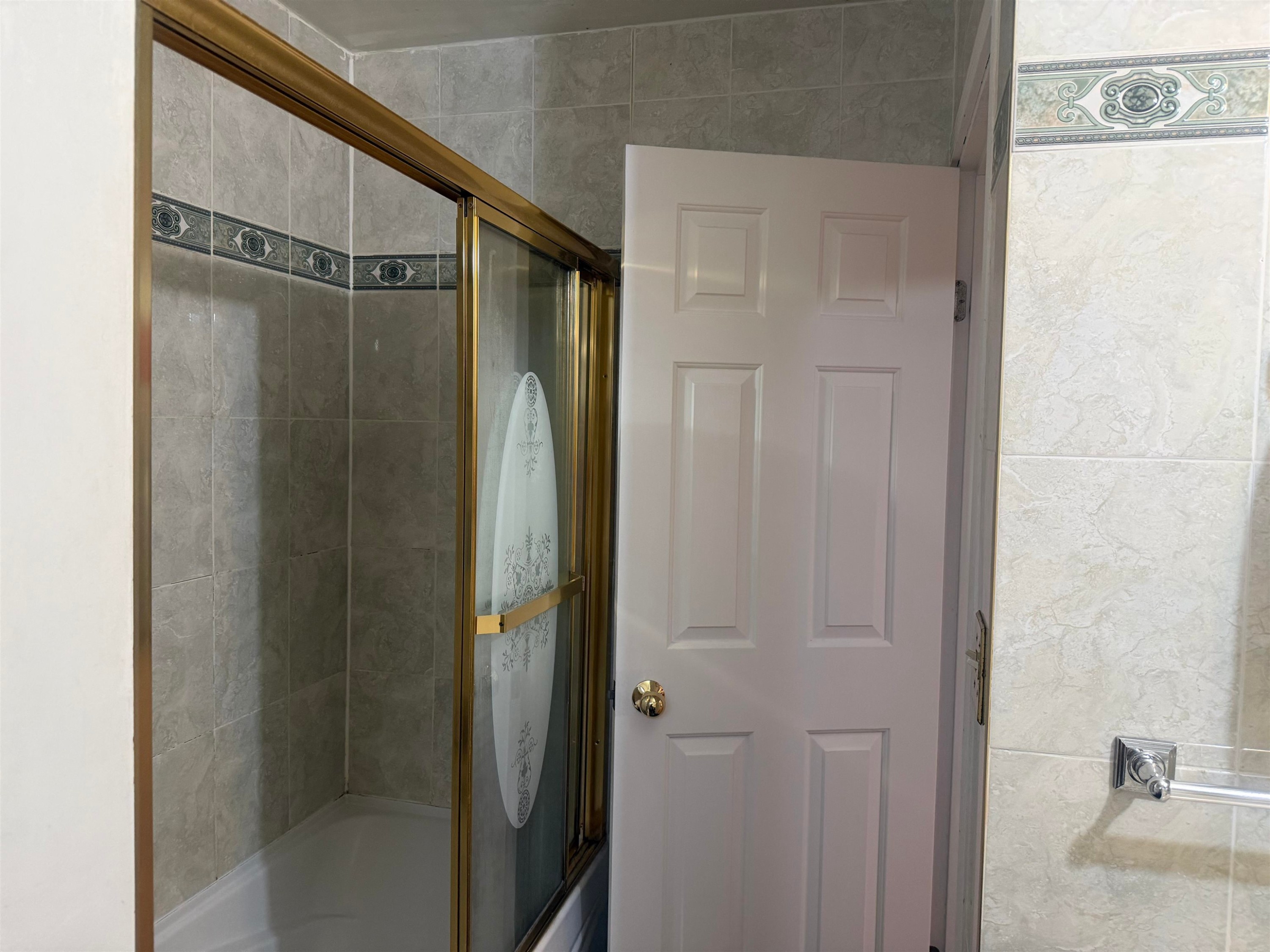 1440 King Edward Avenue E, Vancouver, BC