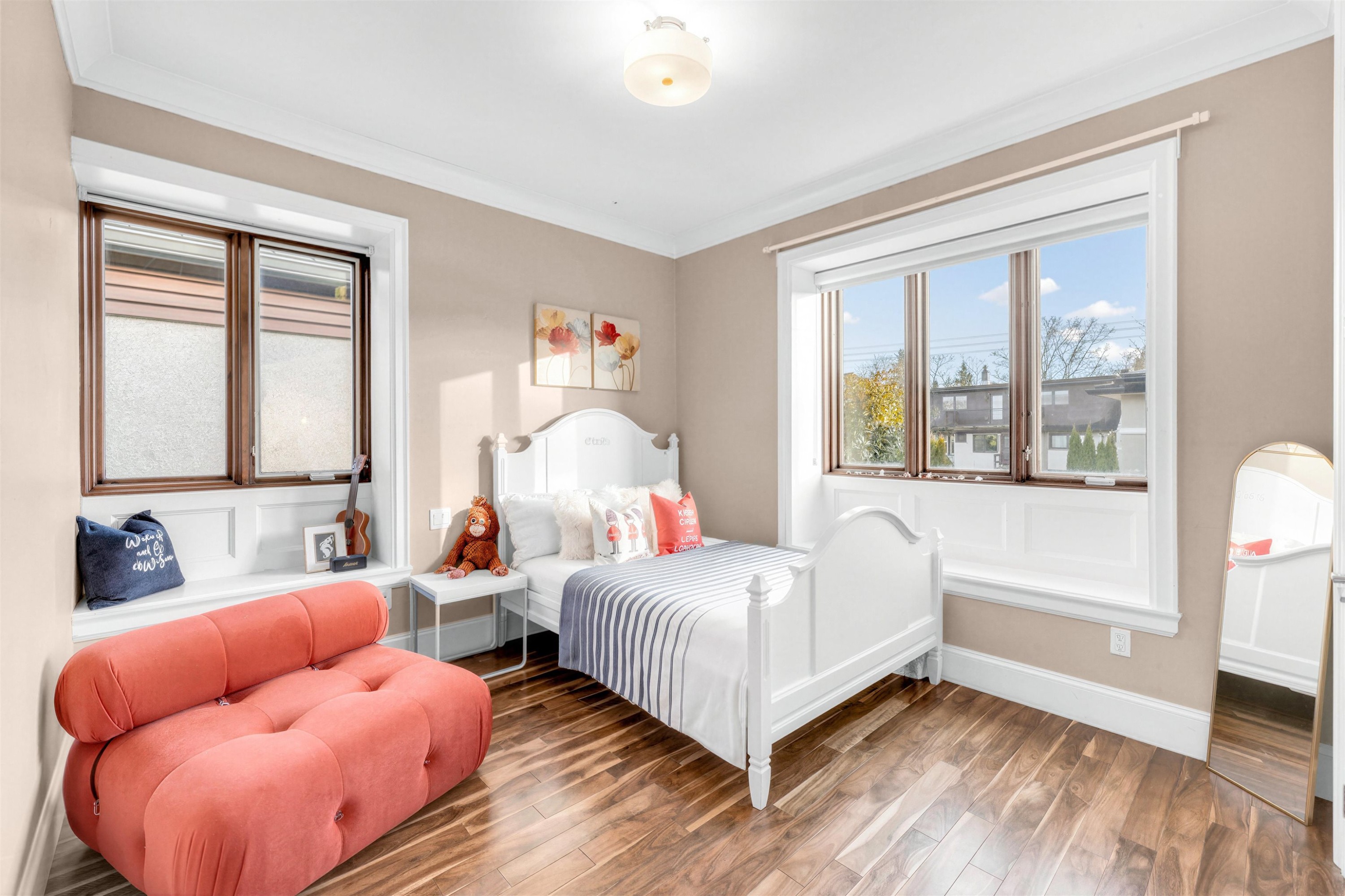 4320 8Th Avenue W, Vancouver, BC