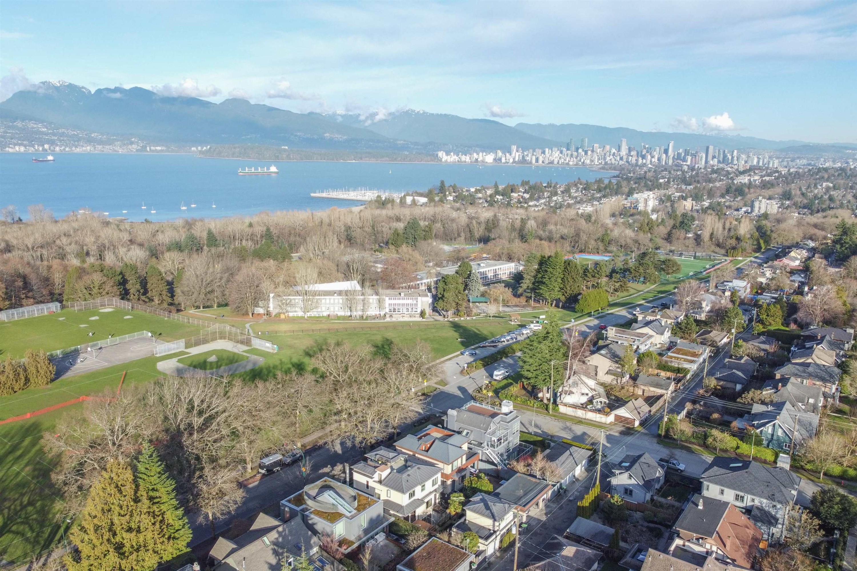 4320 8Th Avenue W, Vancouver, BC