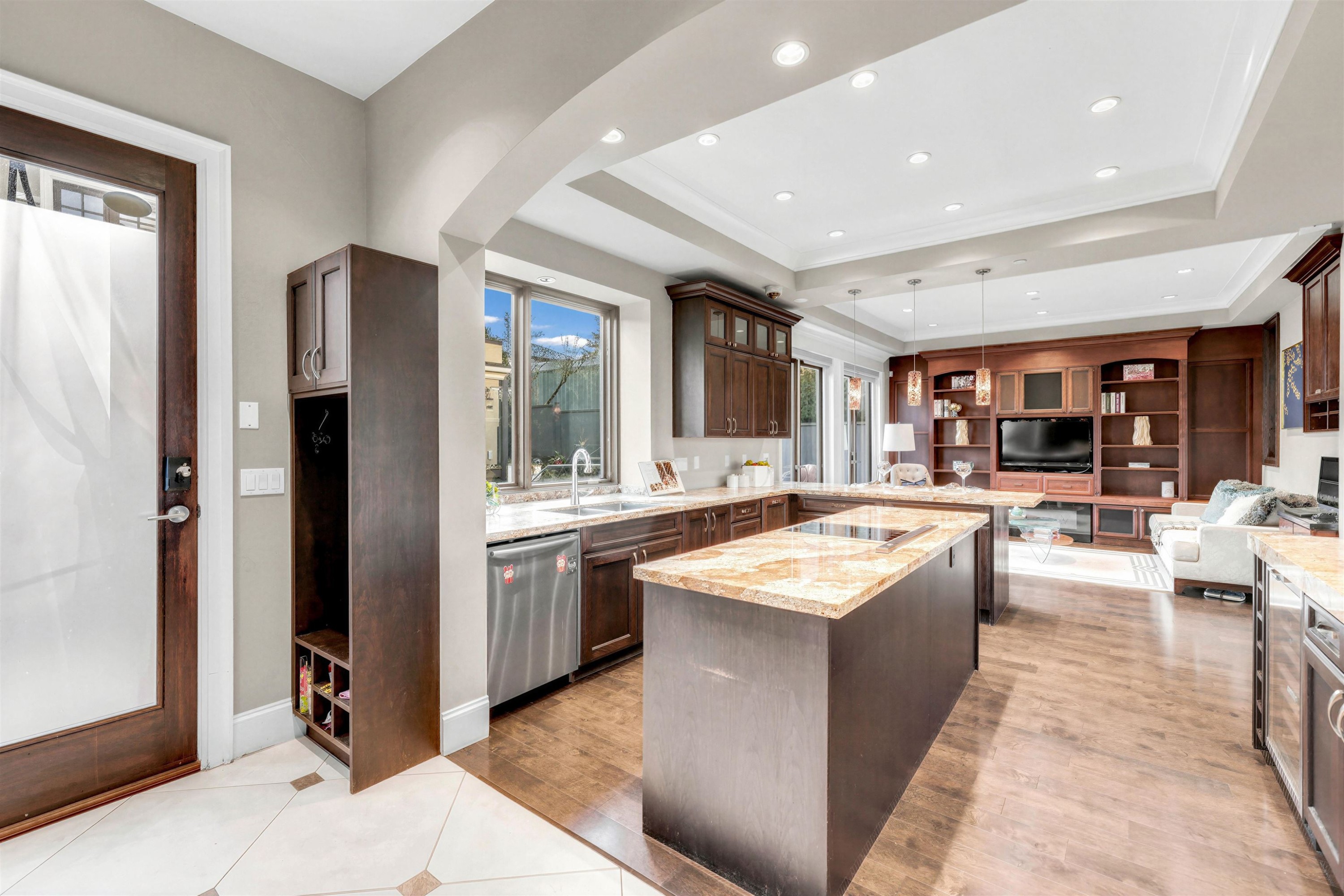 4320 8Th Avenue W, Vancouver, BC