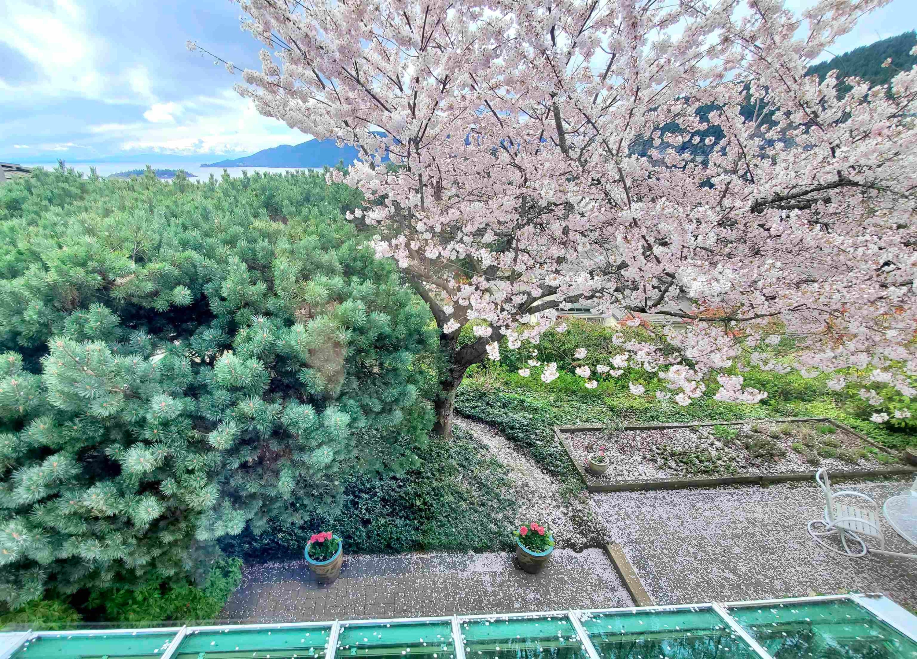 5436 Westhaven Place, West Vancouver, BC