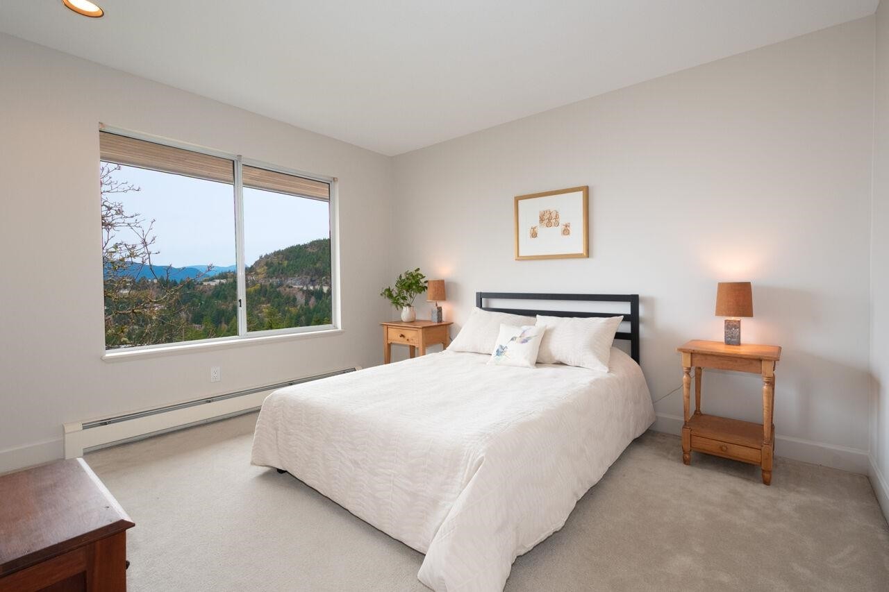 5436 Westhaven Place, West Vancouver, BC