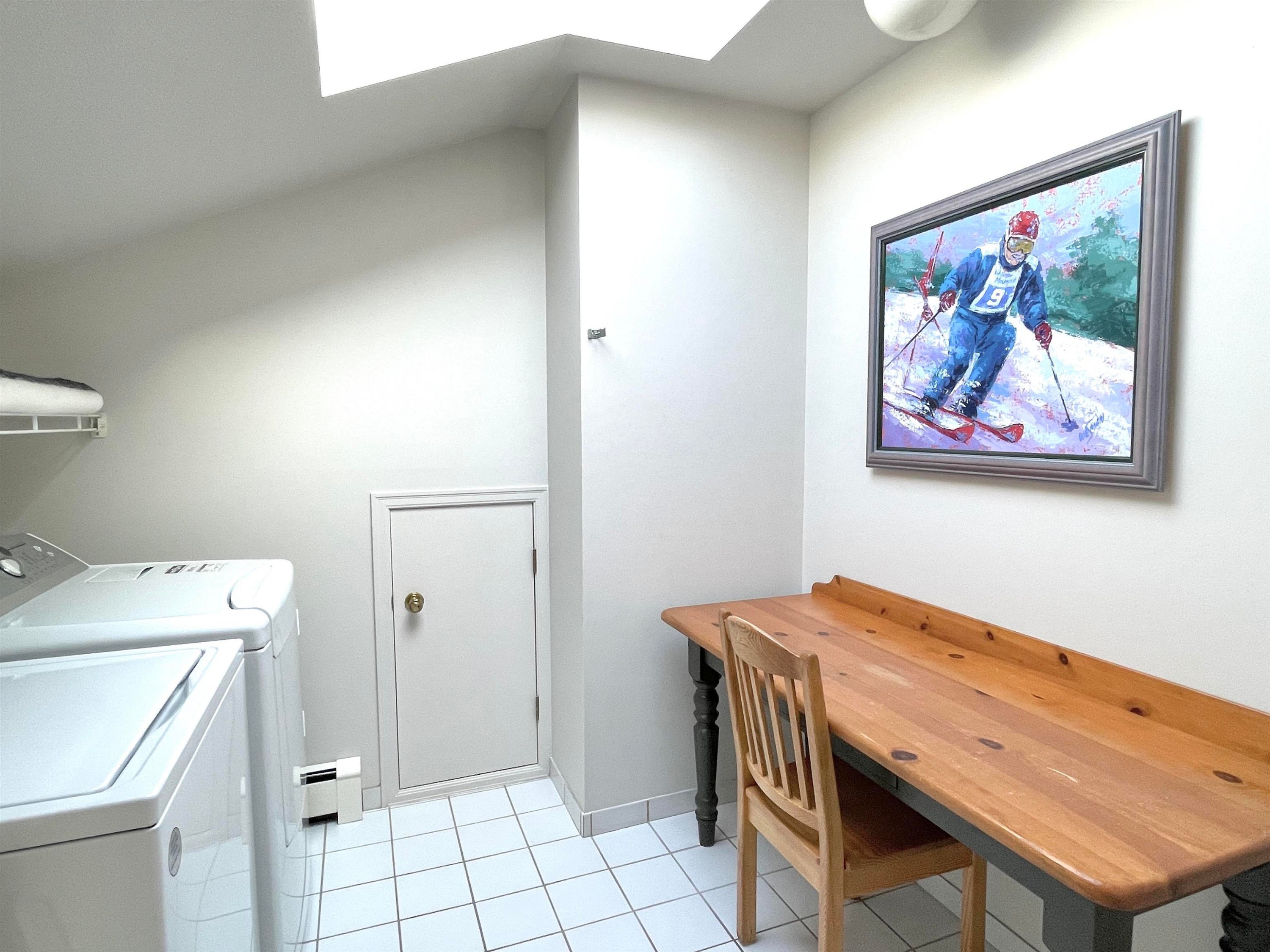 5436 Westhaven Place, West Vancouver, BC