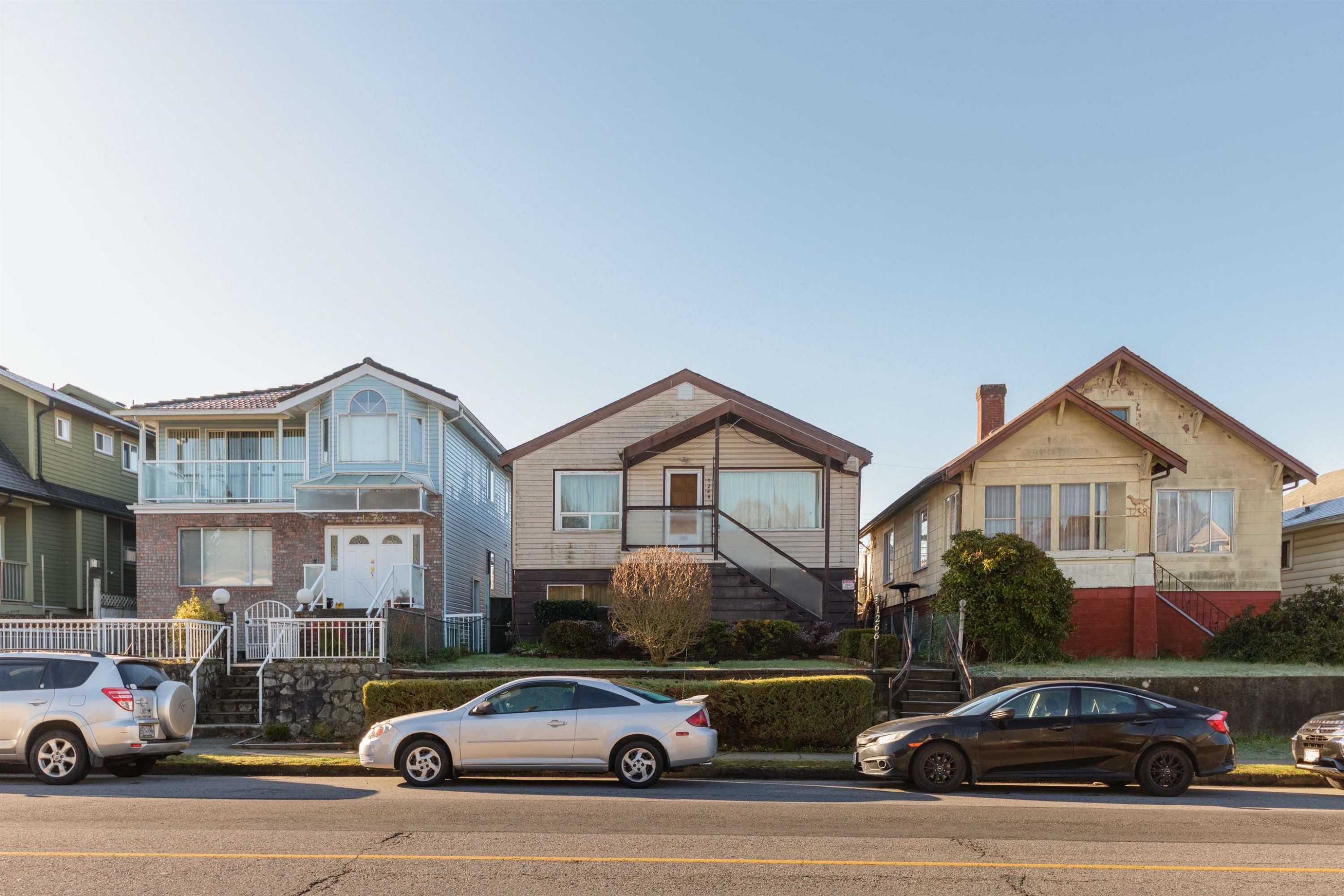 1266 King Edward Avenue E, Vancouver, BC