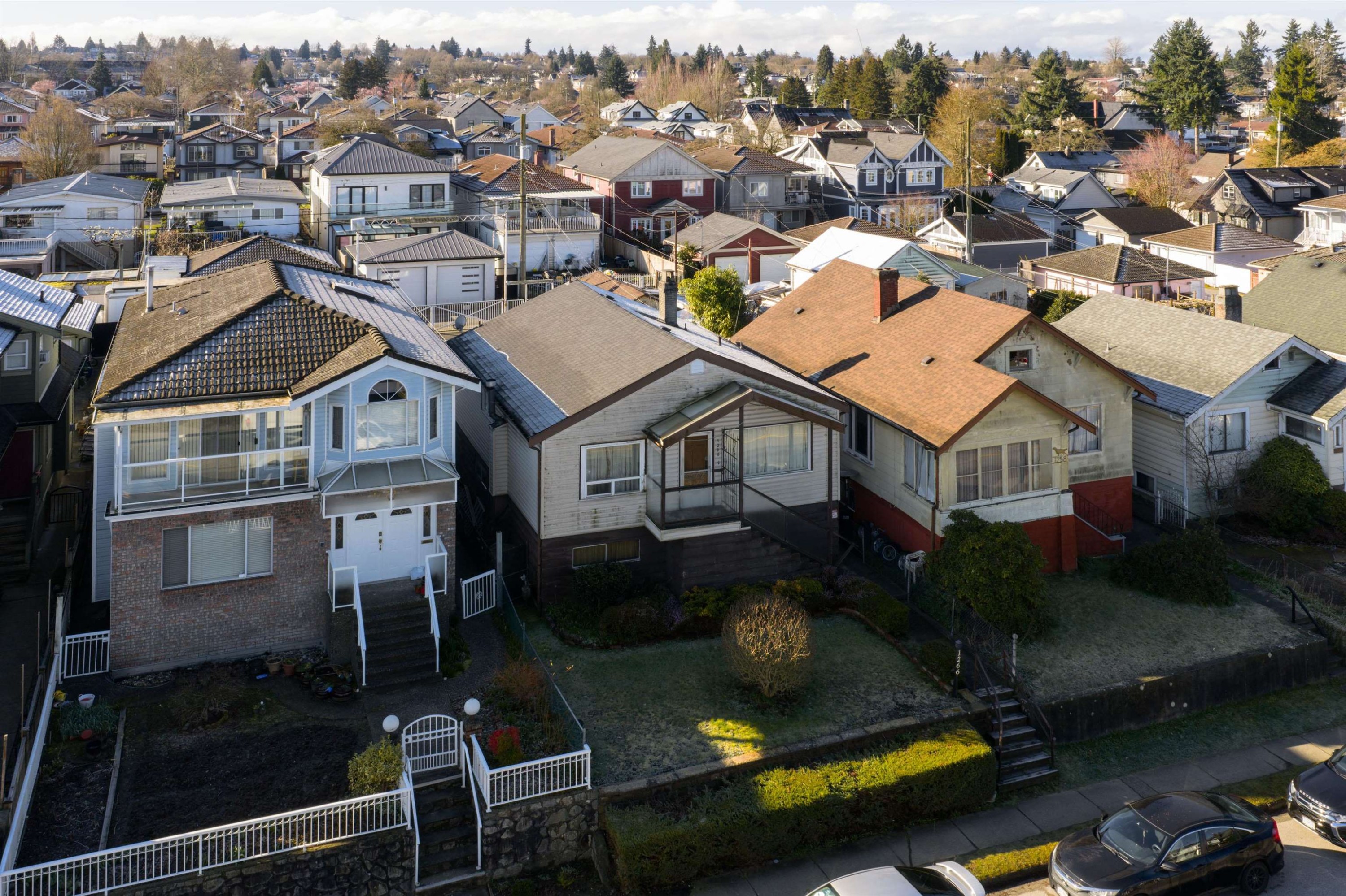 1266 King Edward Avenue E, Vancouver, BC