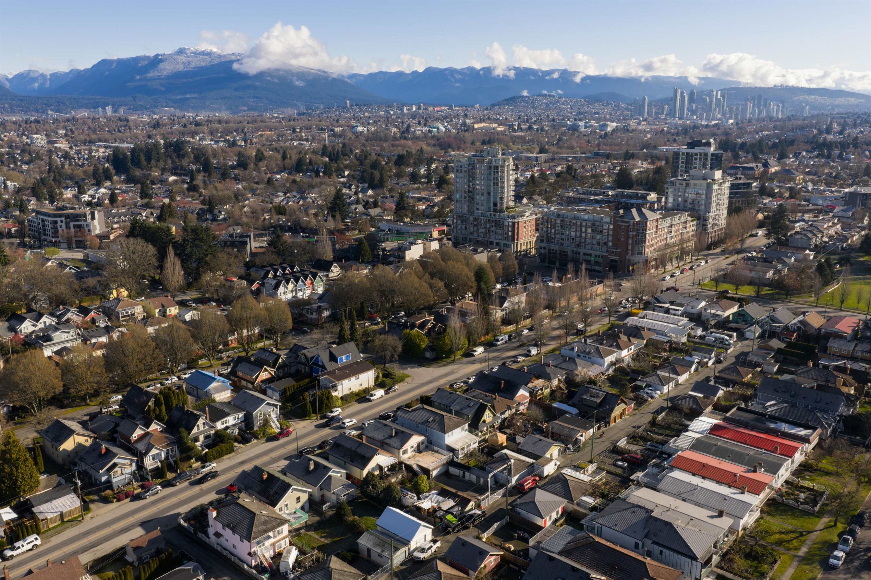 1266 King Edward Avenue E, Vancouver, BC