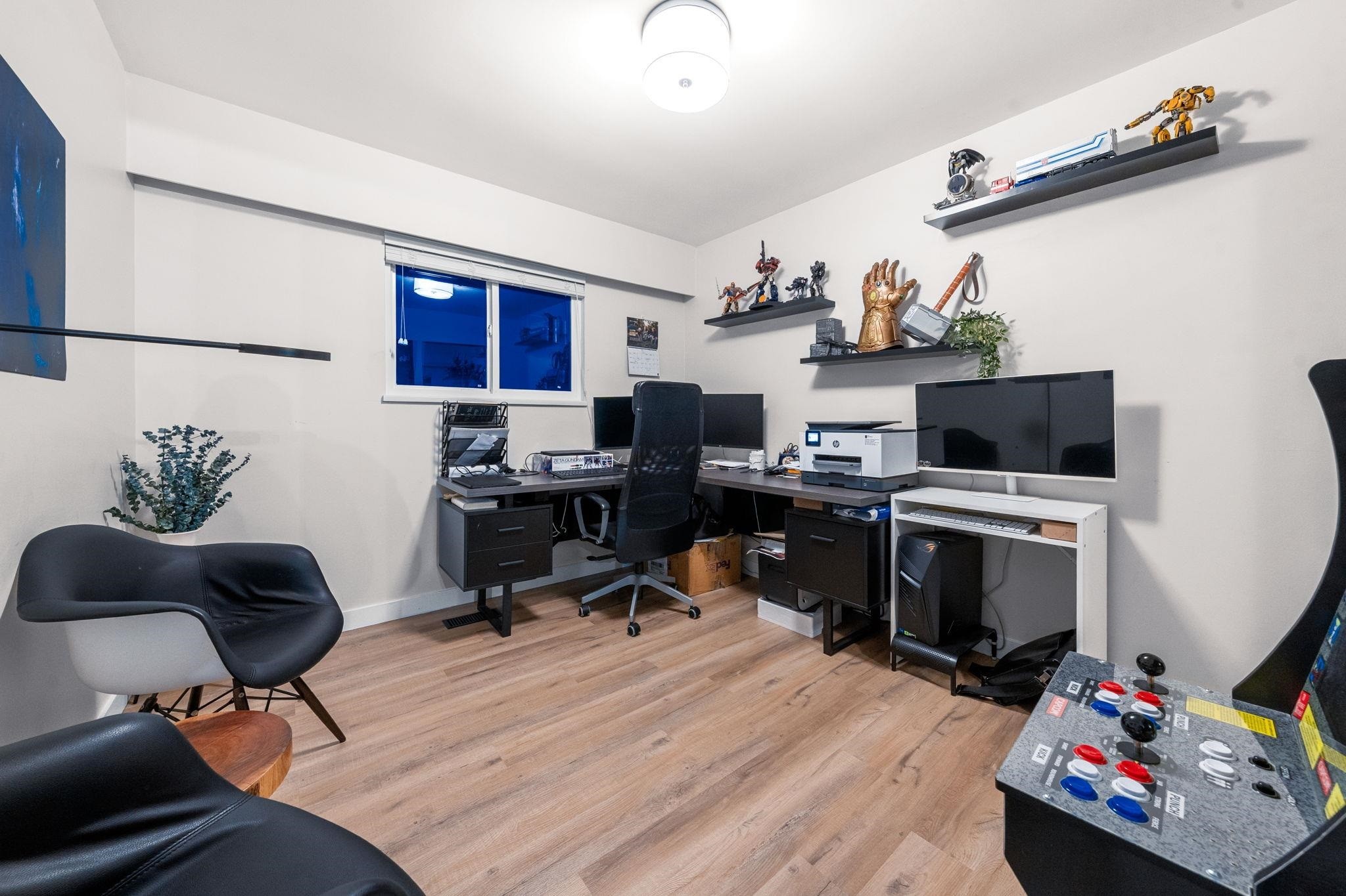 2131 Fraserview Drive, Vancouver, BC