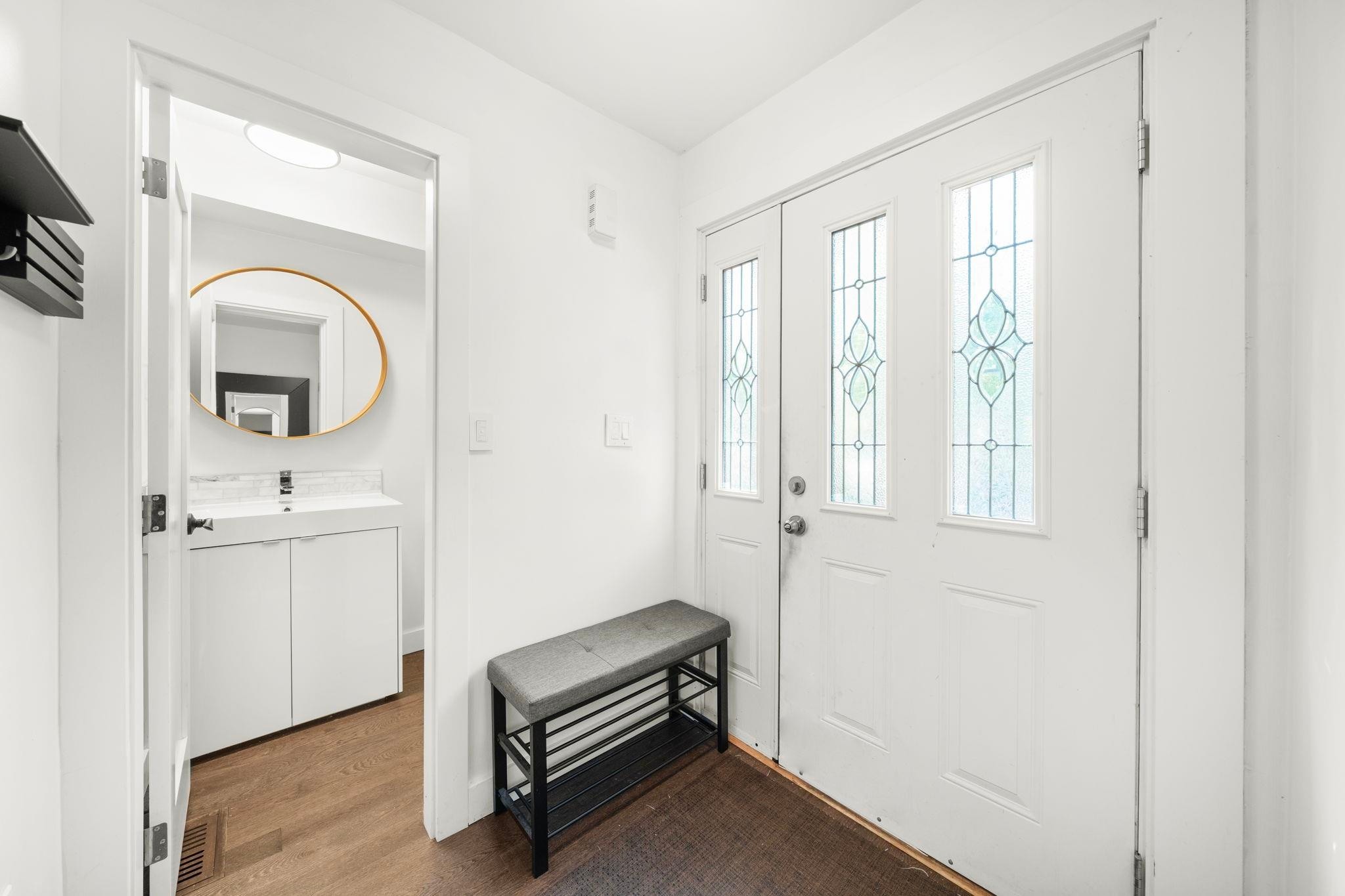 4707 Cedarglen Place, Burnaby, BC