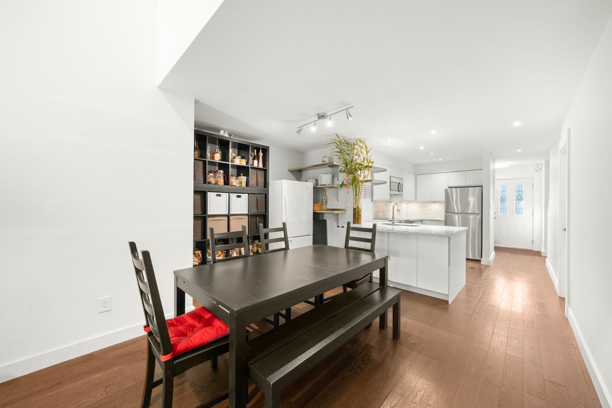 4707 Cedarglen Place, Burnaby, BC
