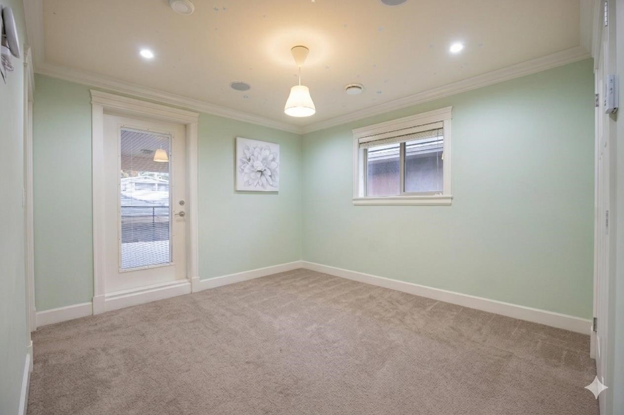 913 Quadling Avenue, Coquitlam, BC