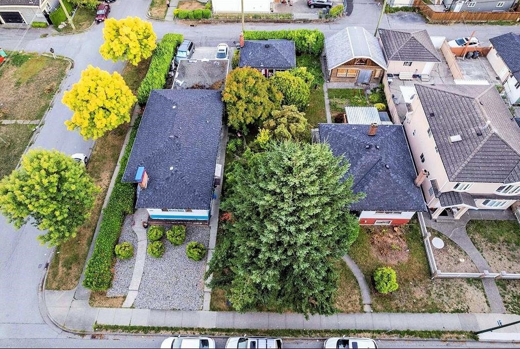 1280 33Rd Avenue E, Vancouver, BC